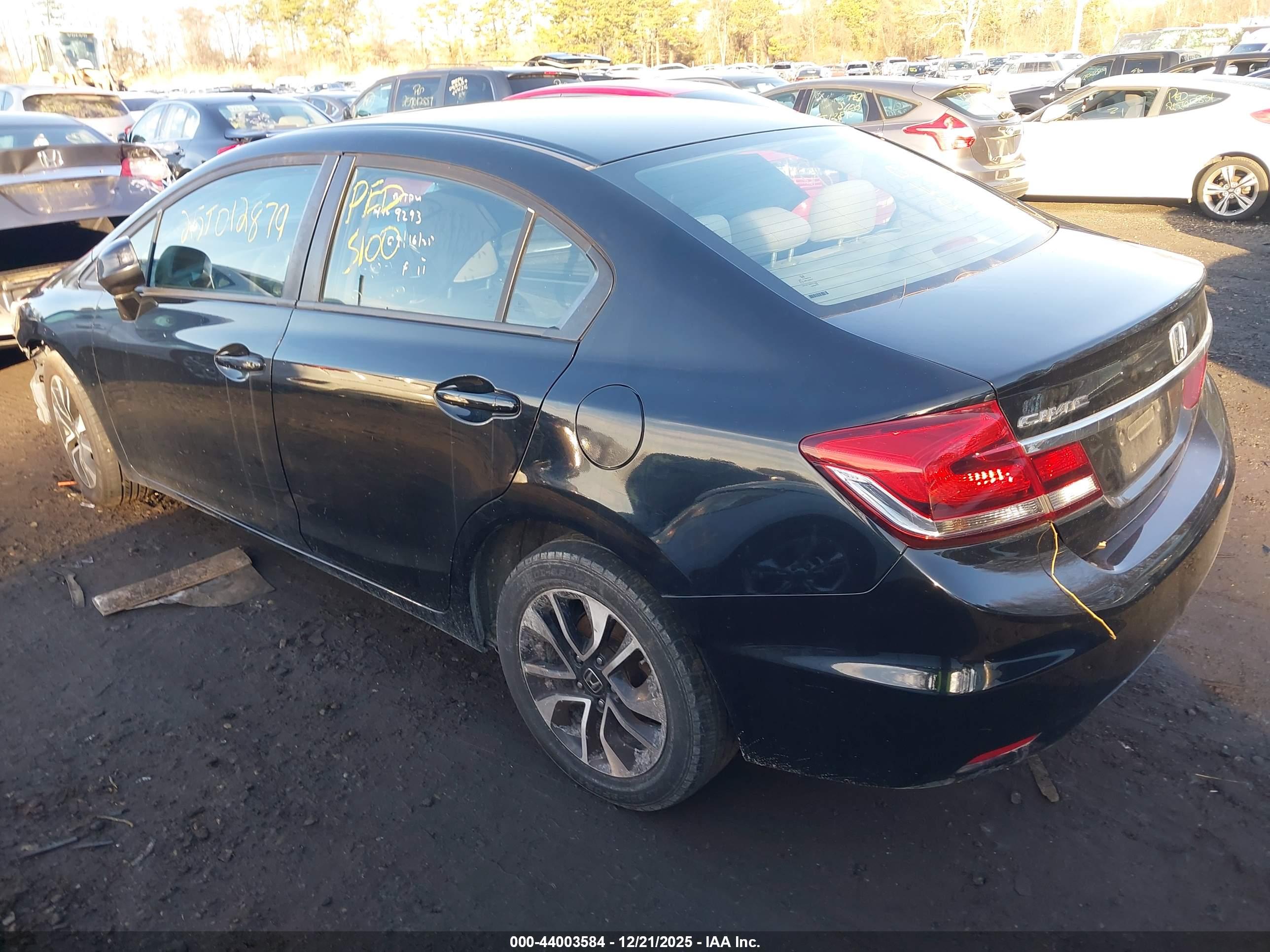 HONDA CIVIC image 3