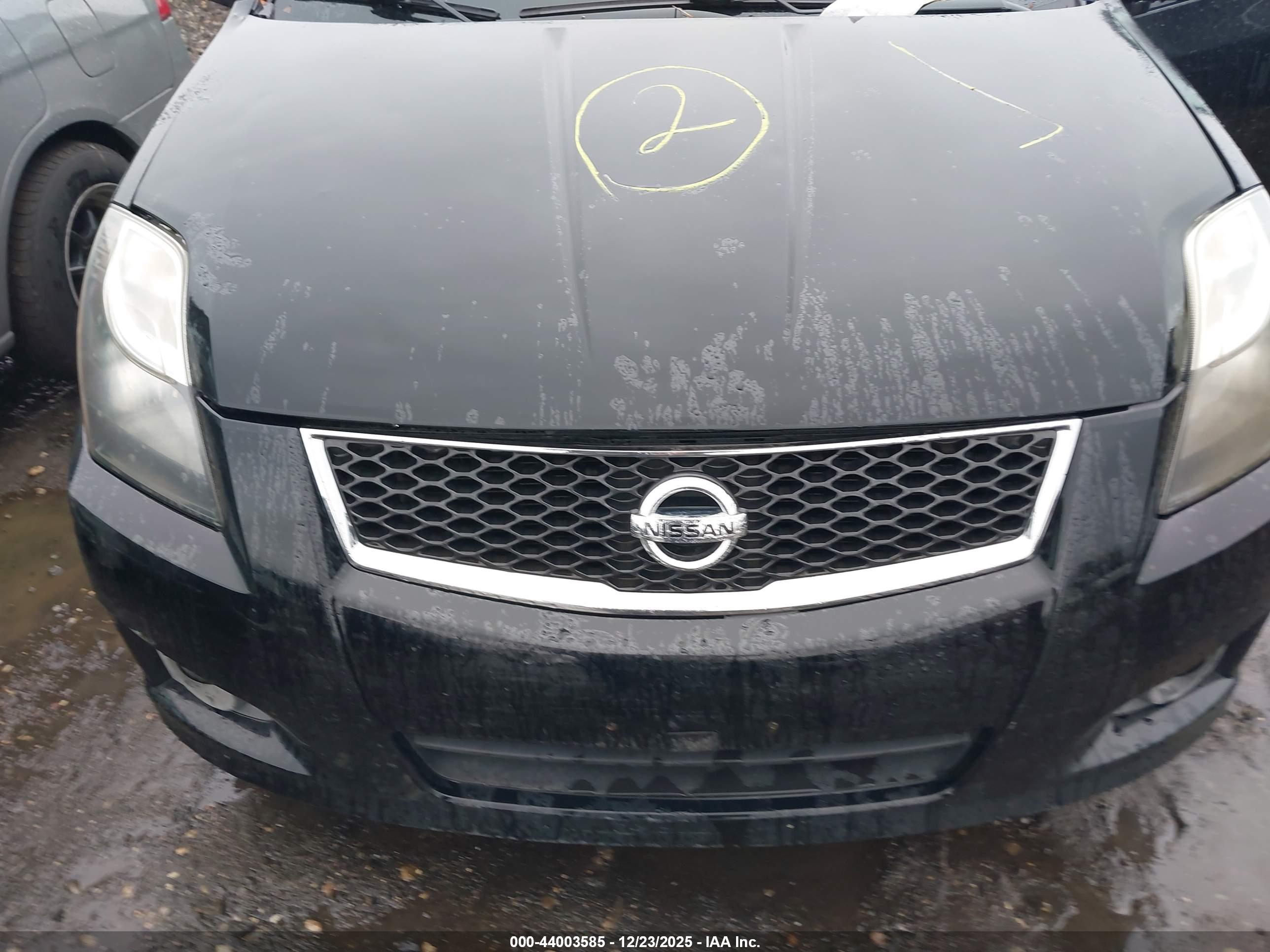 NISSAN SENTRA image 10