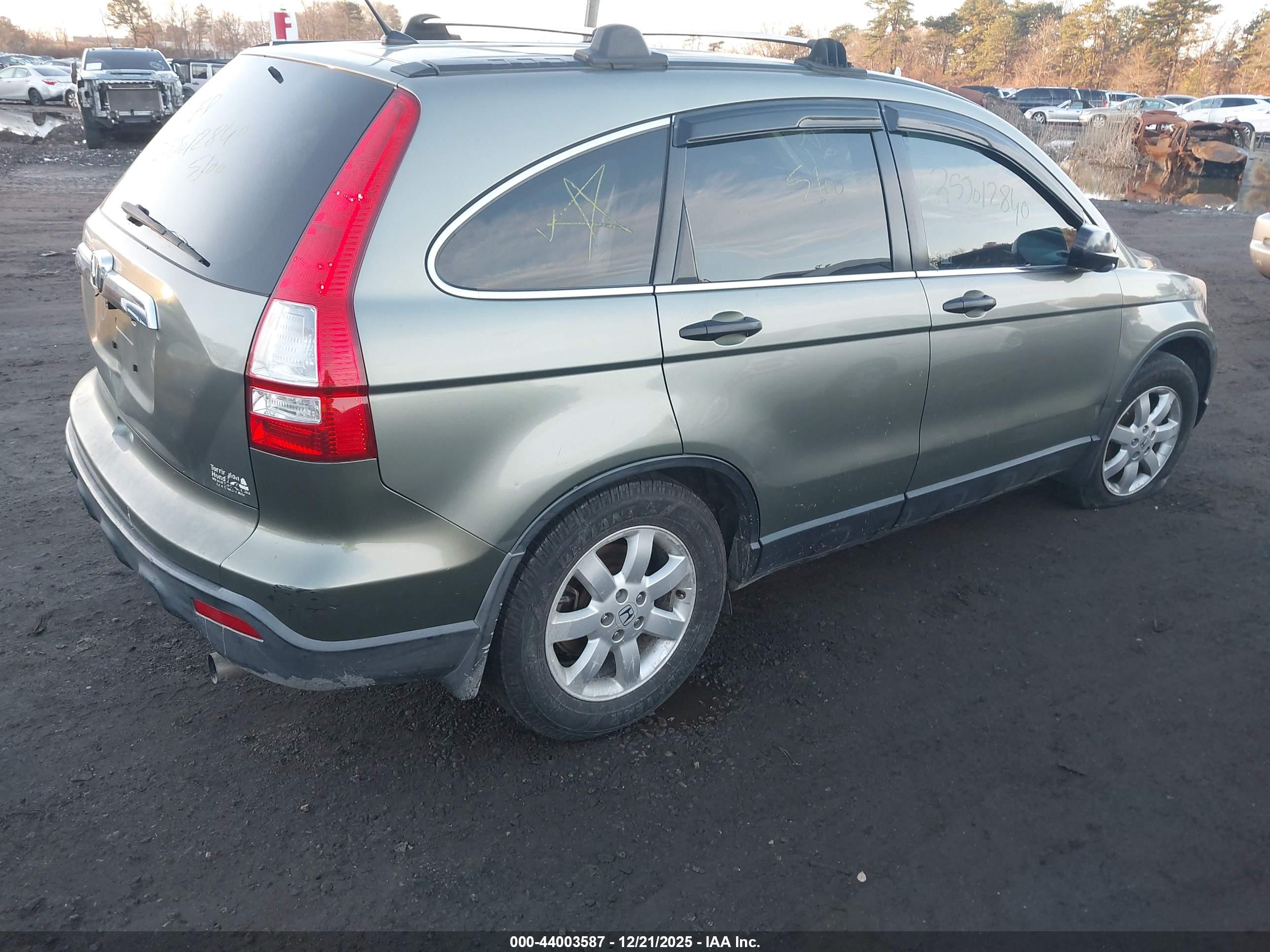 HONDA CR-V image 4