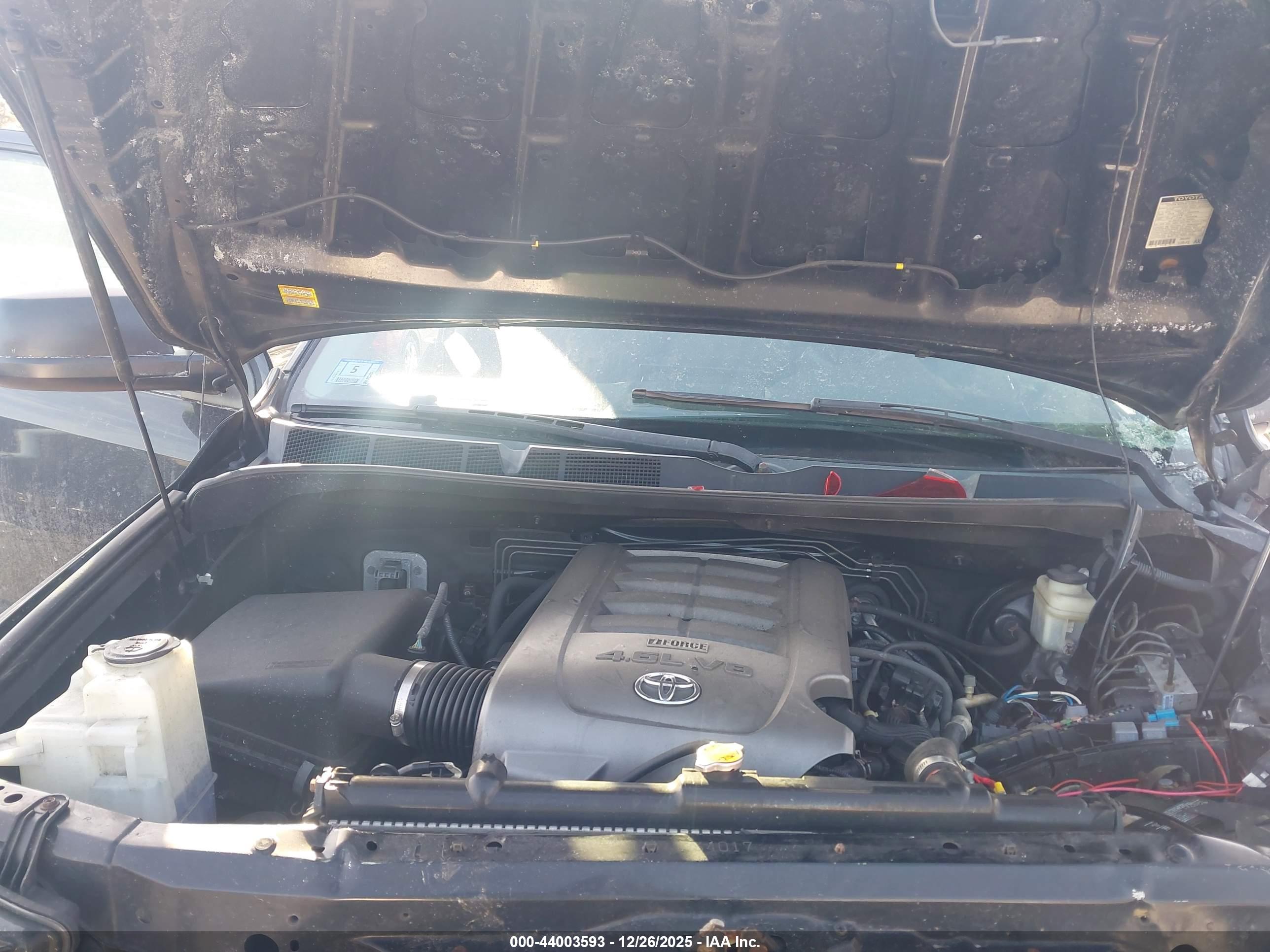 TOYOTA TUNDRA image 10