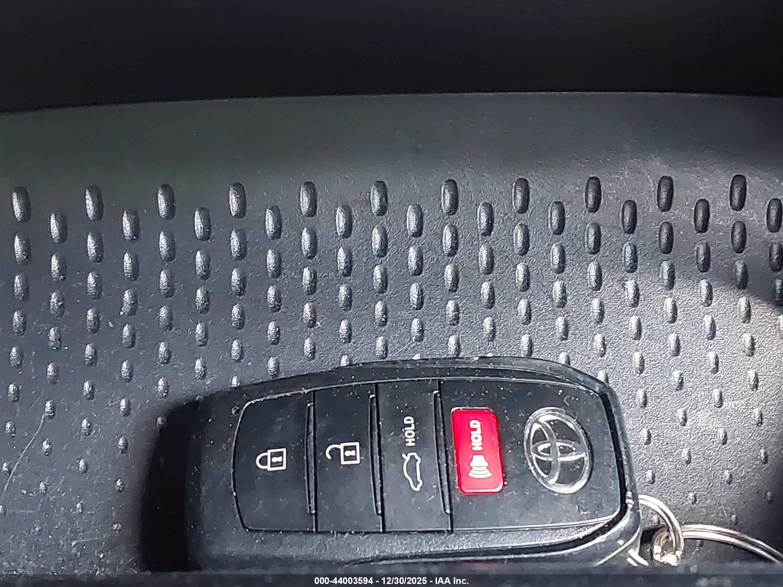 TOYOTA COROLLA image 11