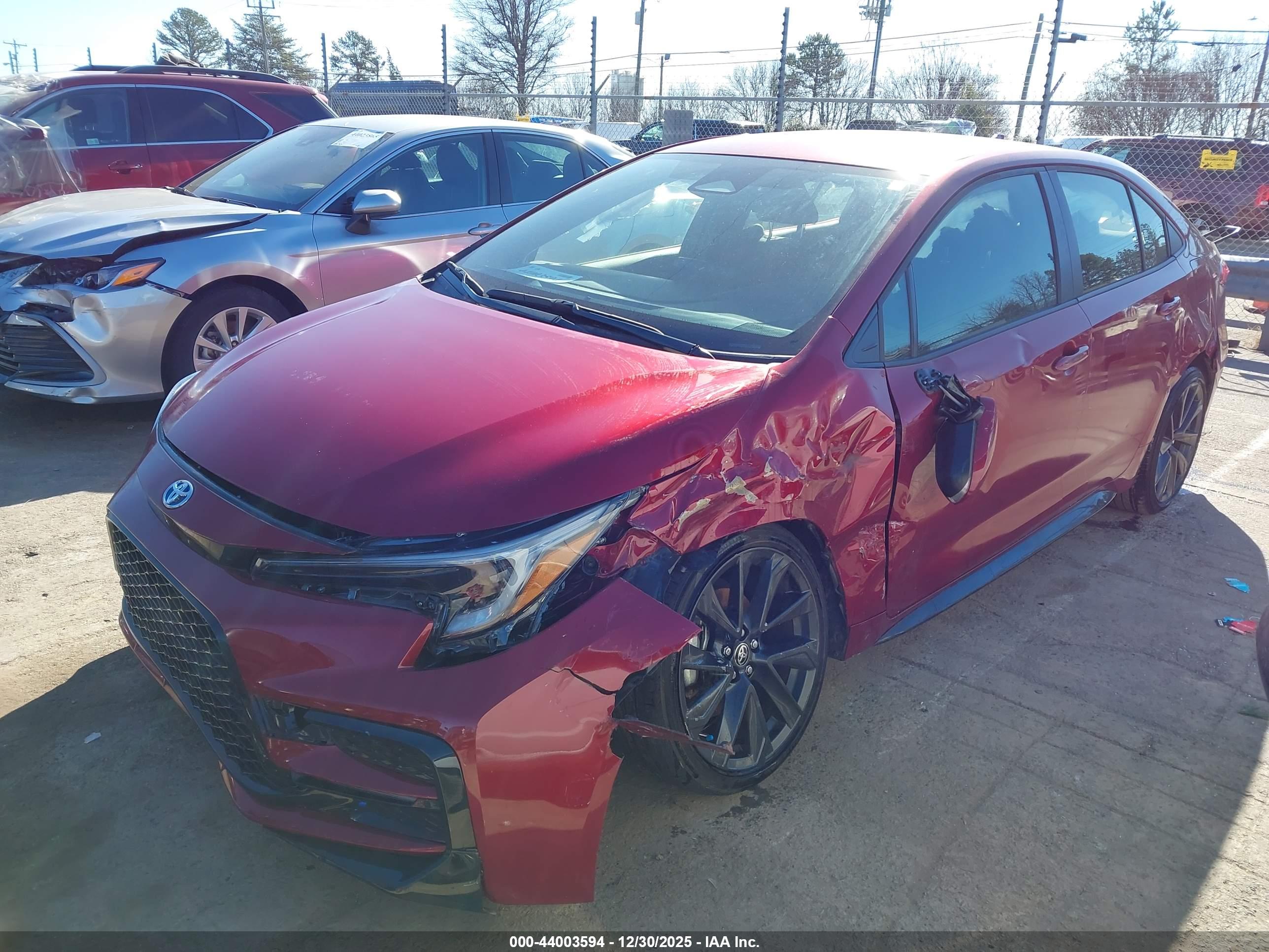 TOYOTA COROLLA image 2