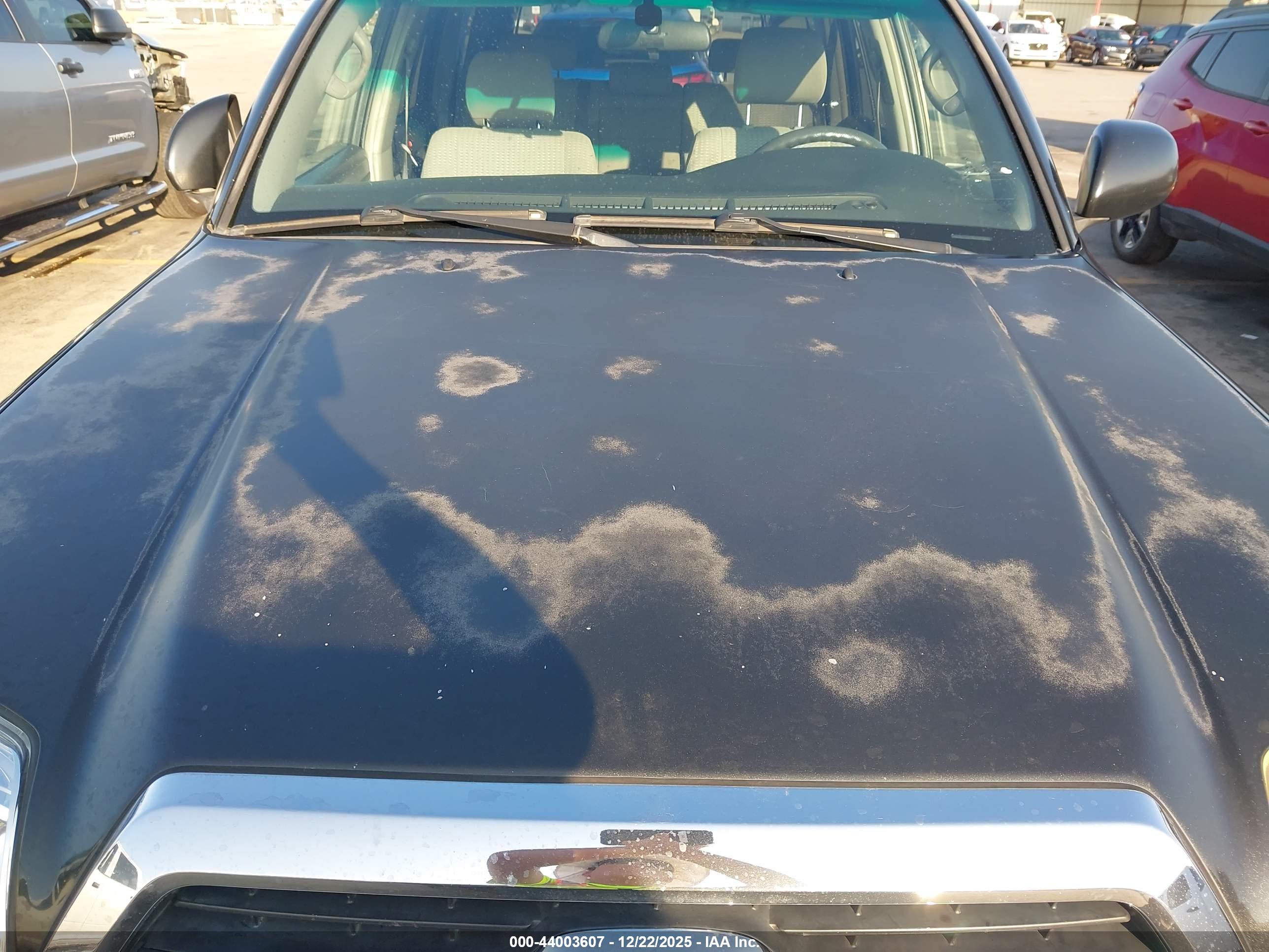 TOYOTA 4RUNNER image 6