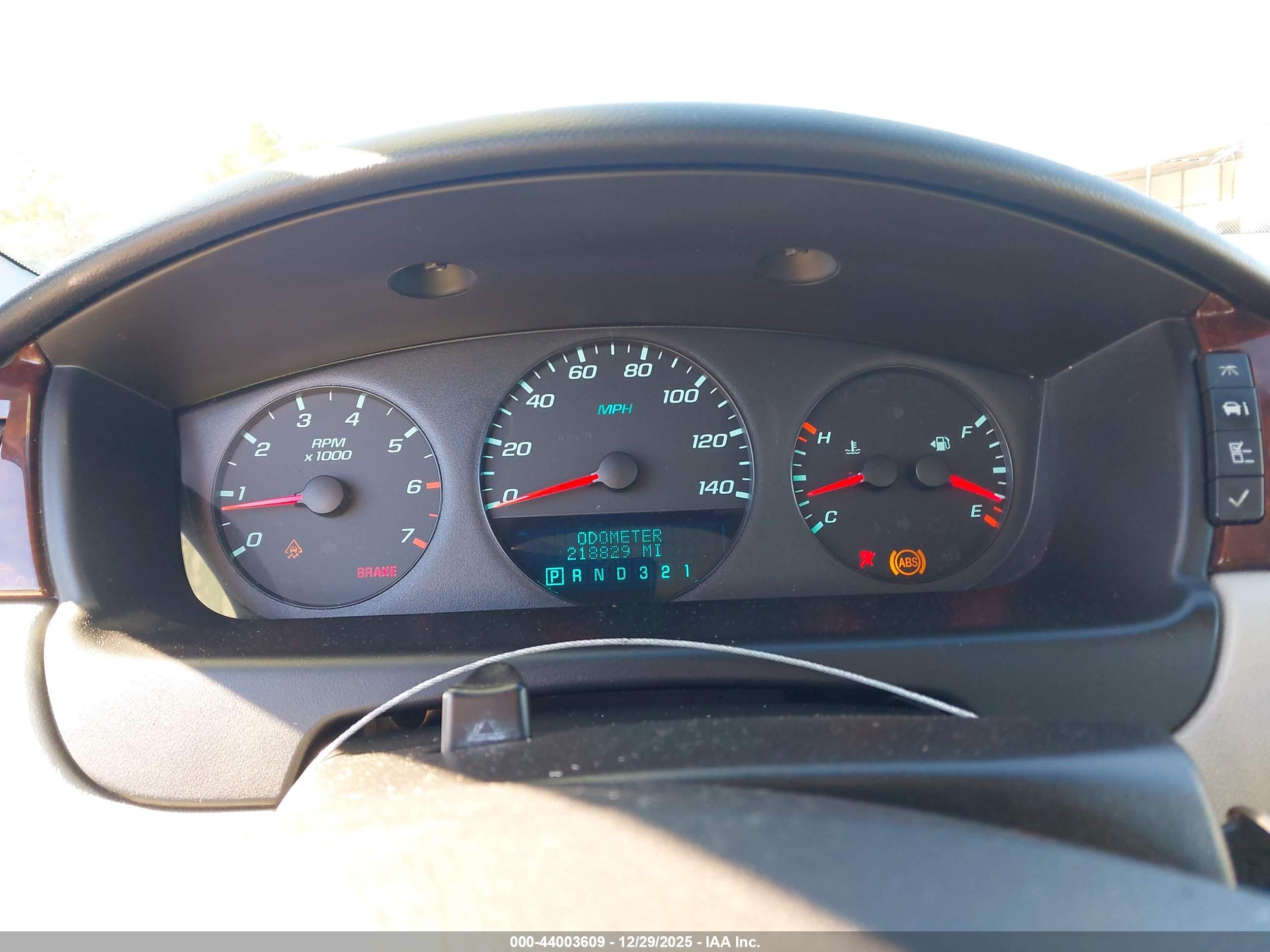 CHEVROLET IMPALA image 7