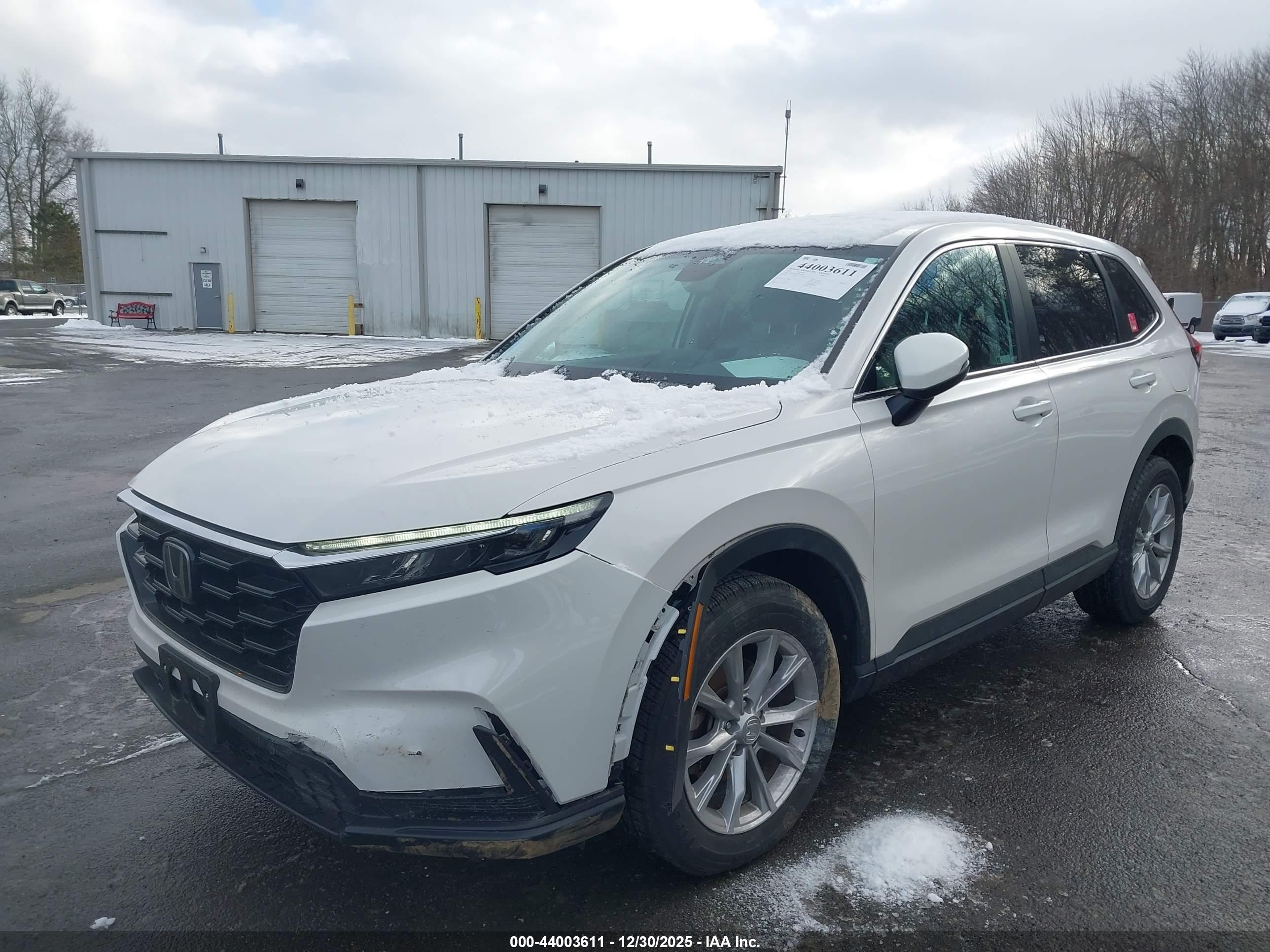 HONDA CR-V image 2
