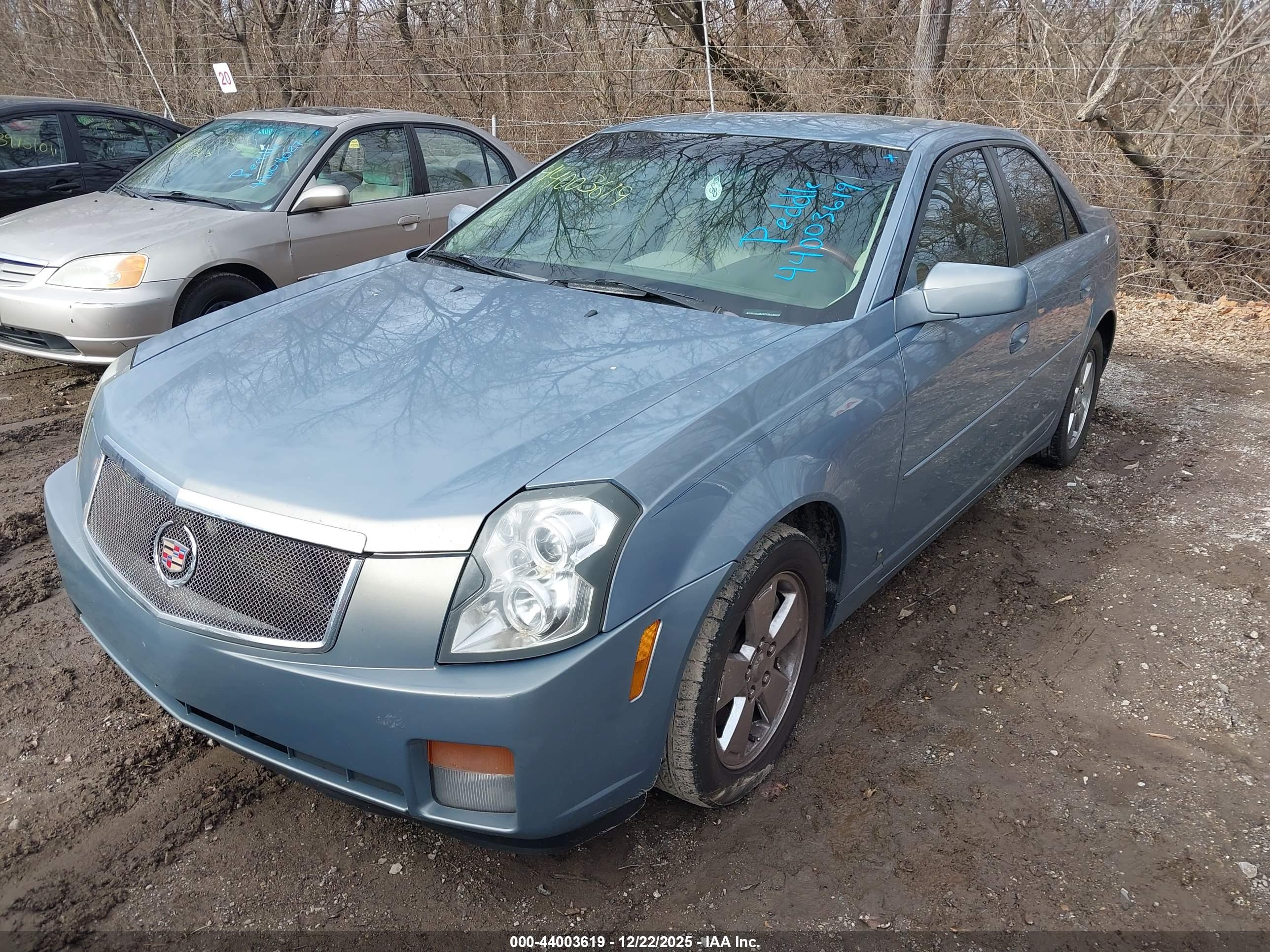 CADILLAC CTS image 2
