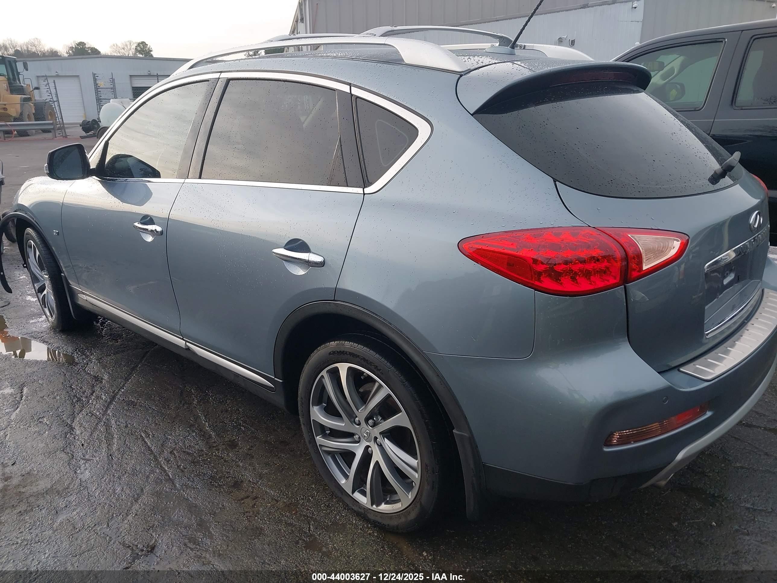 INFINITI QX50 image 3