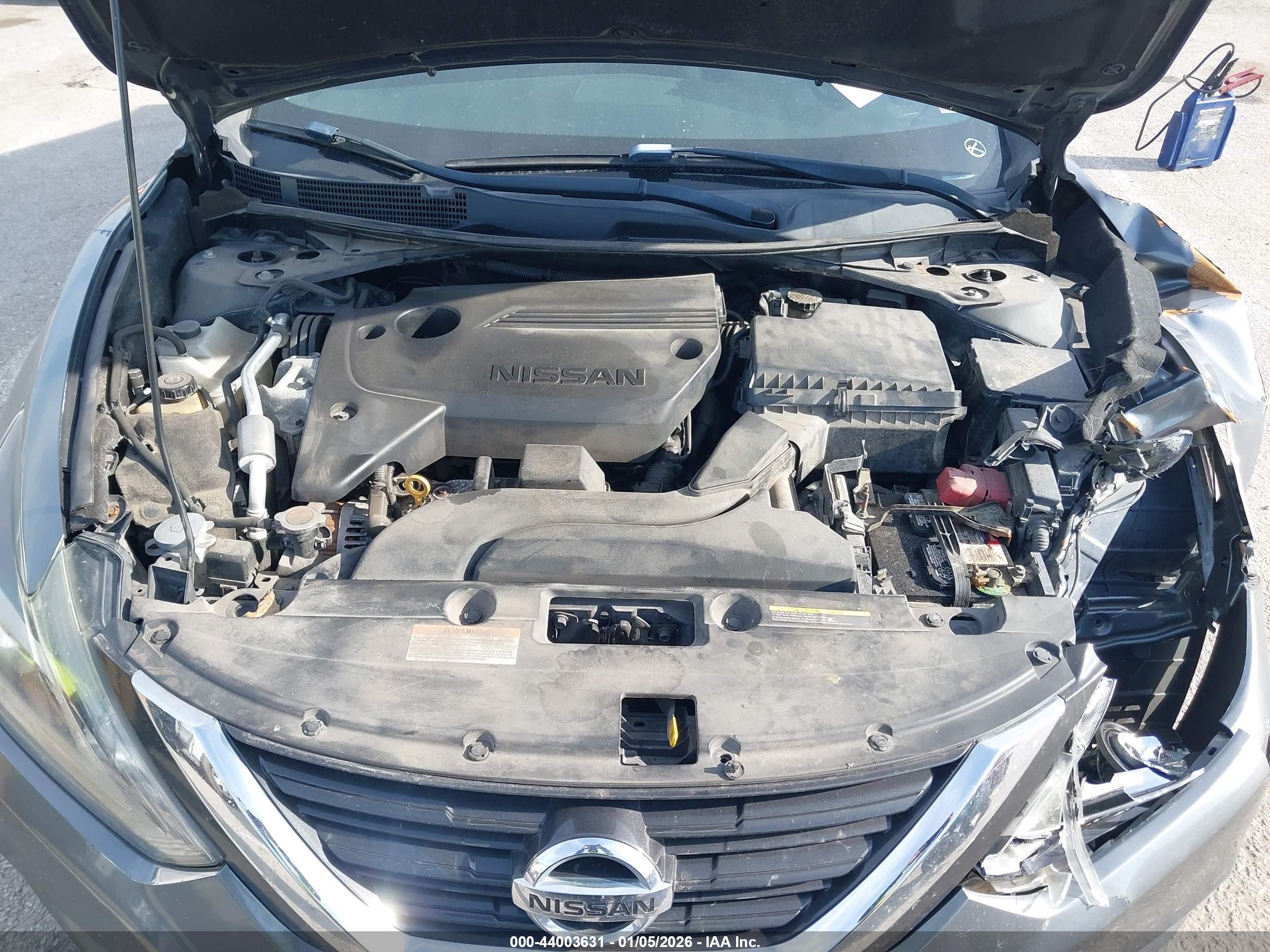 NISSAN ALTIMA image 10