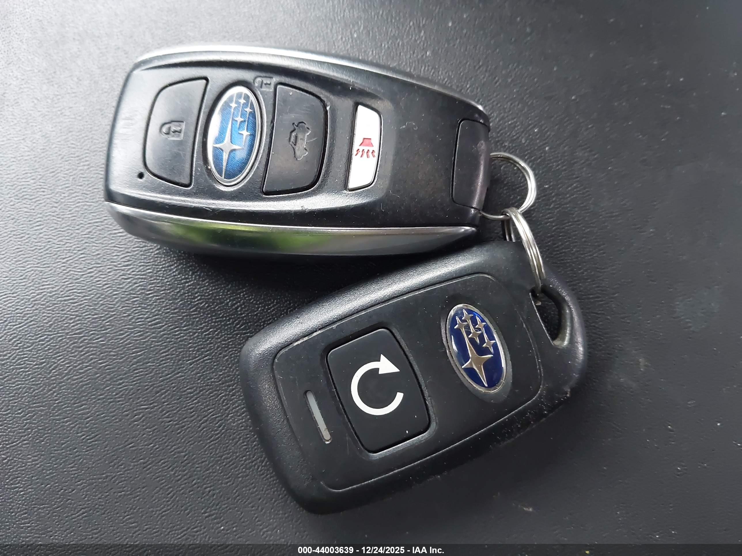 SUBARU CROSSTREK image 11
