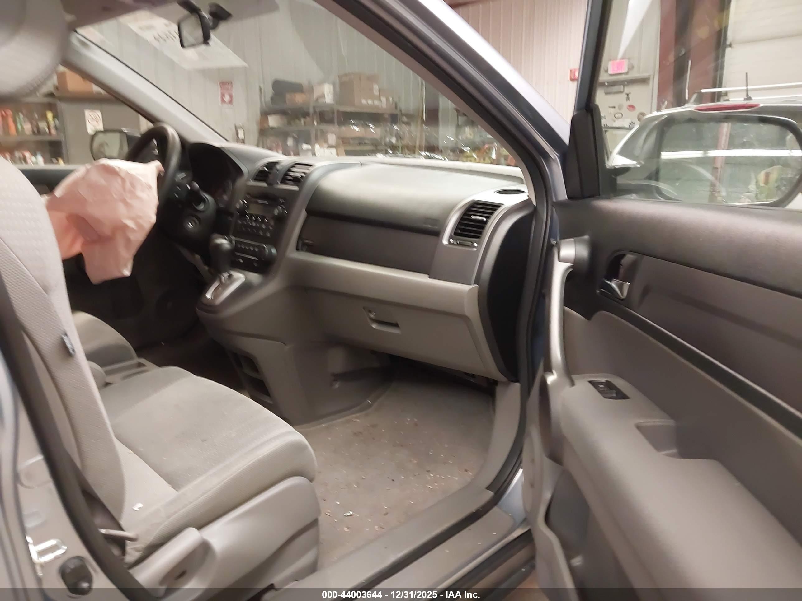HONDA CR-V image 5