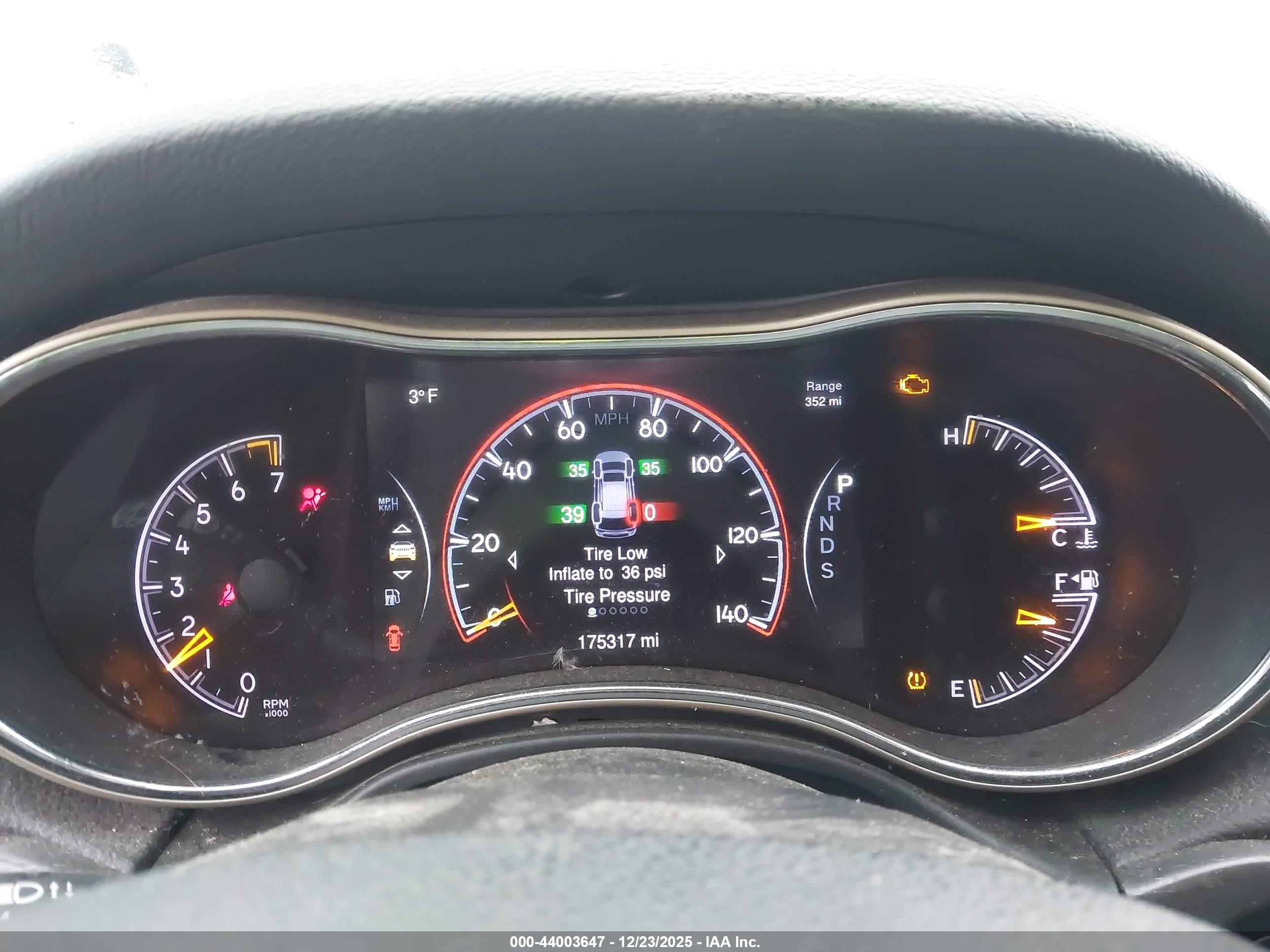 JEEP GRAND image 7