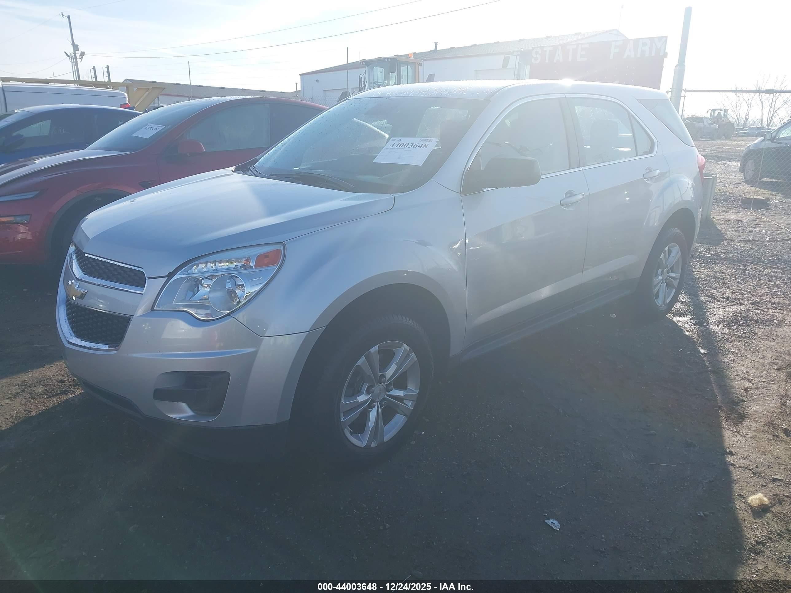 CHEVROLET EQUINOX image 2