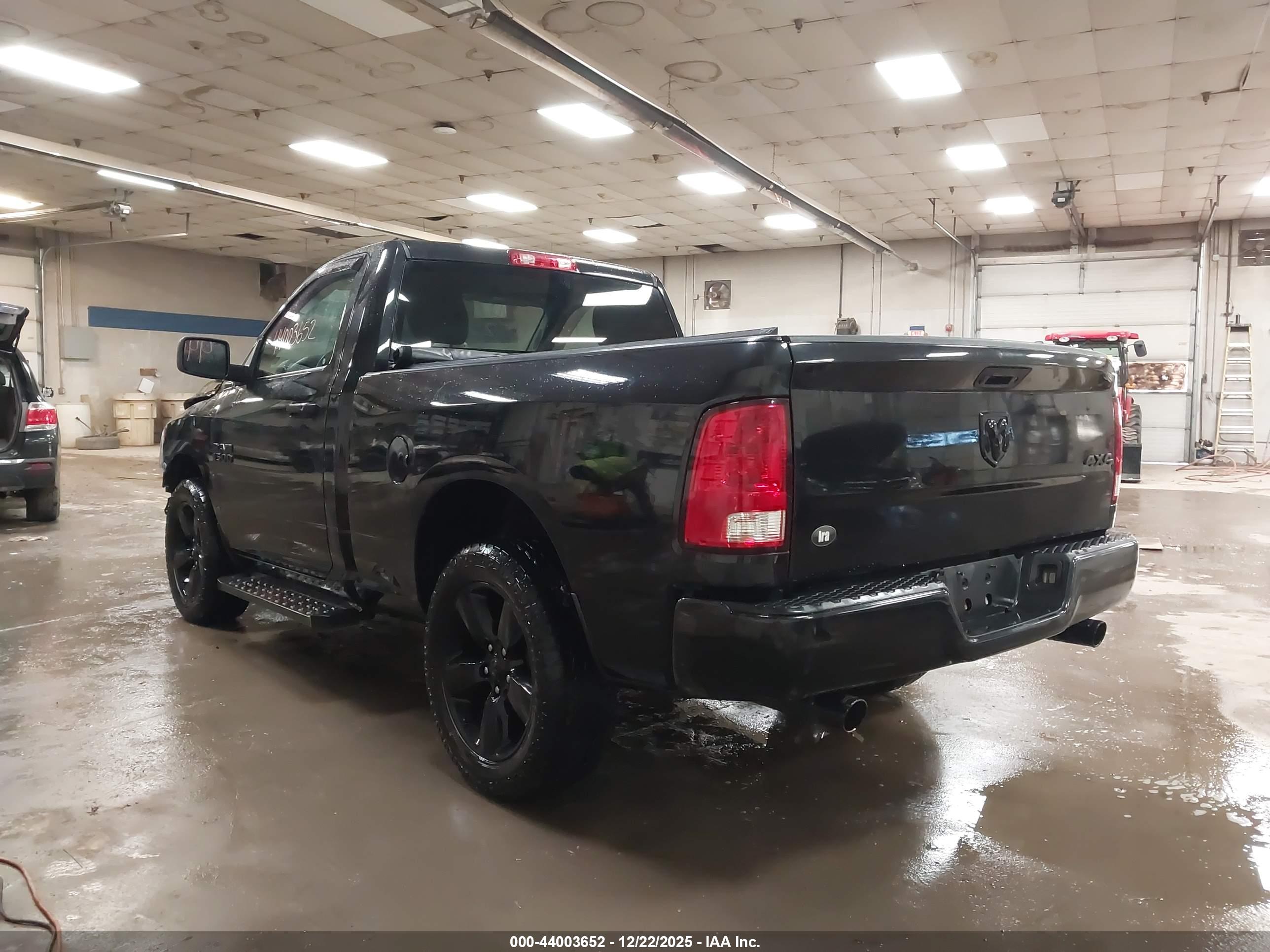 RAM 1500 image 3