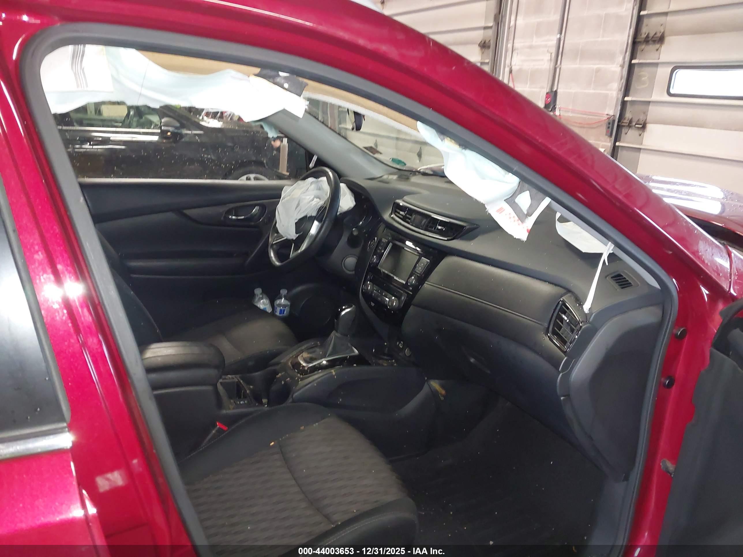 NISSAN ROGUE image 5