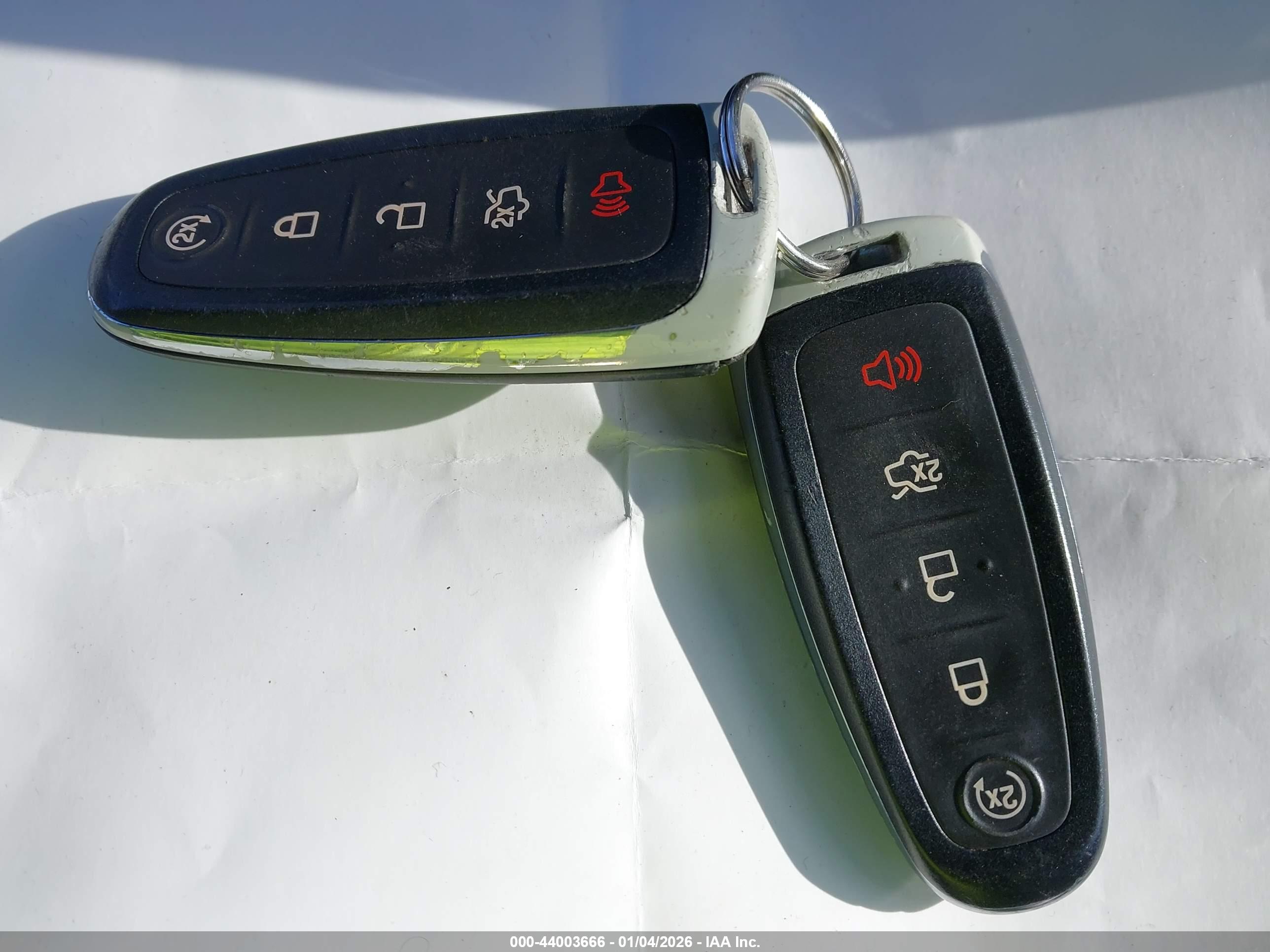 FORD ESCAPE image 11