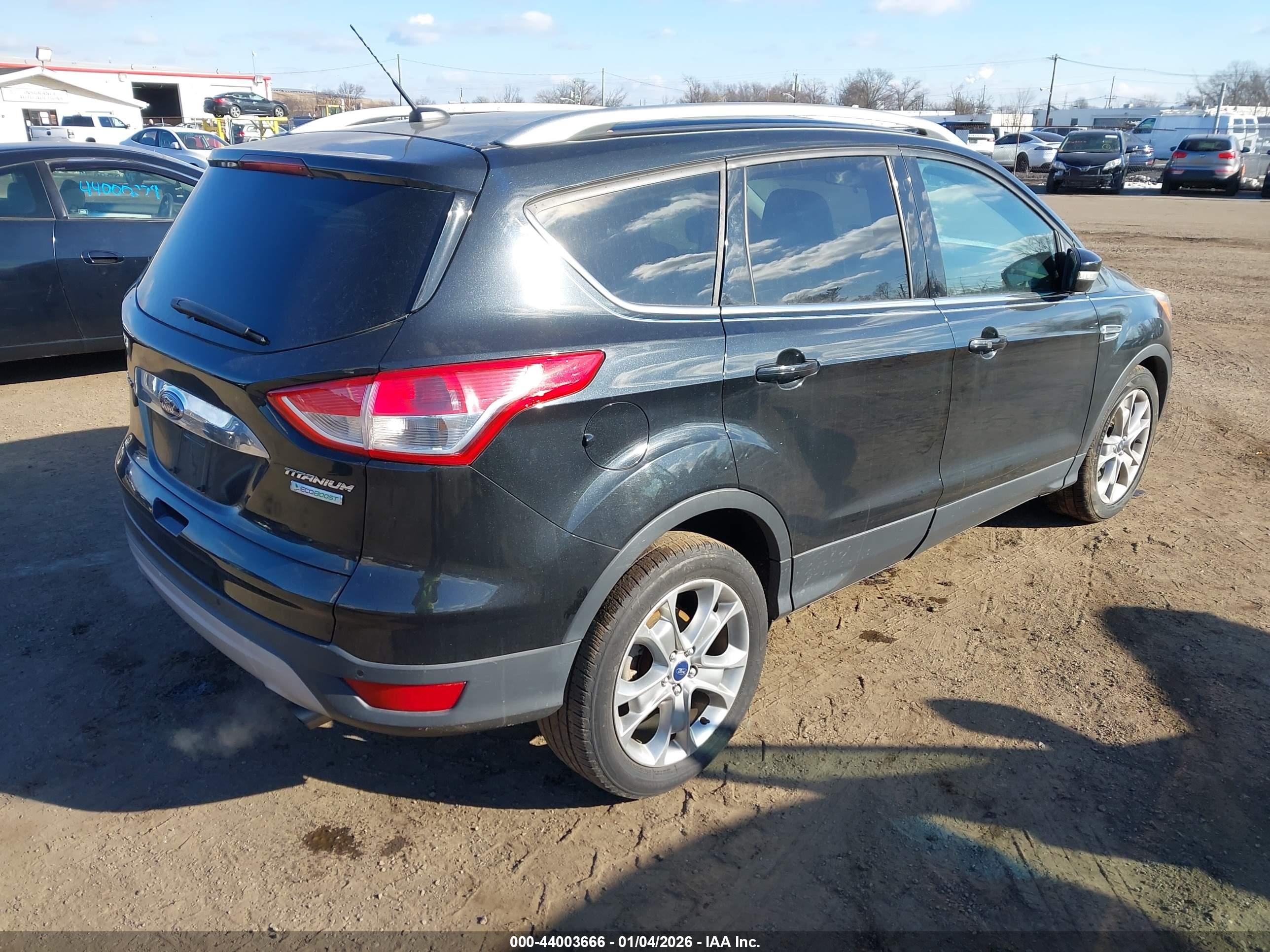 FORD ESCAPE image 4