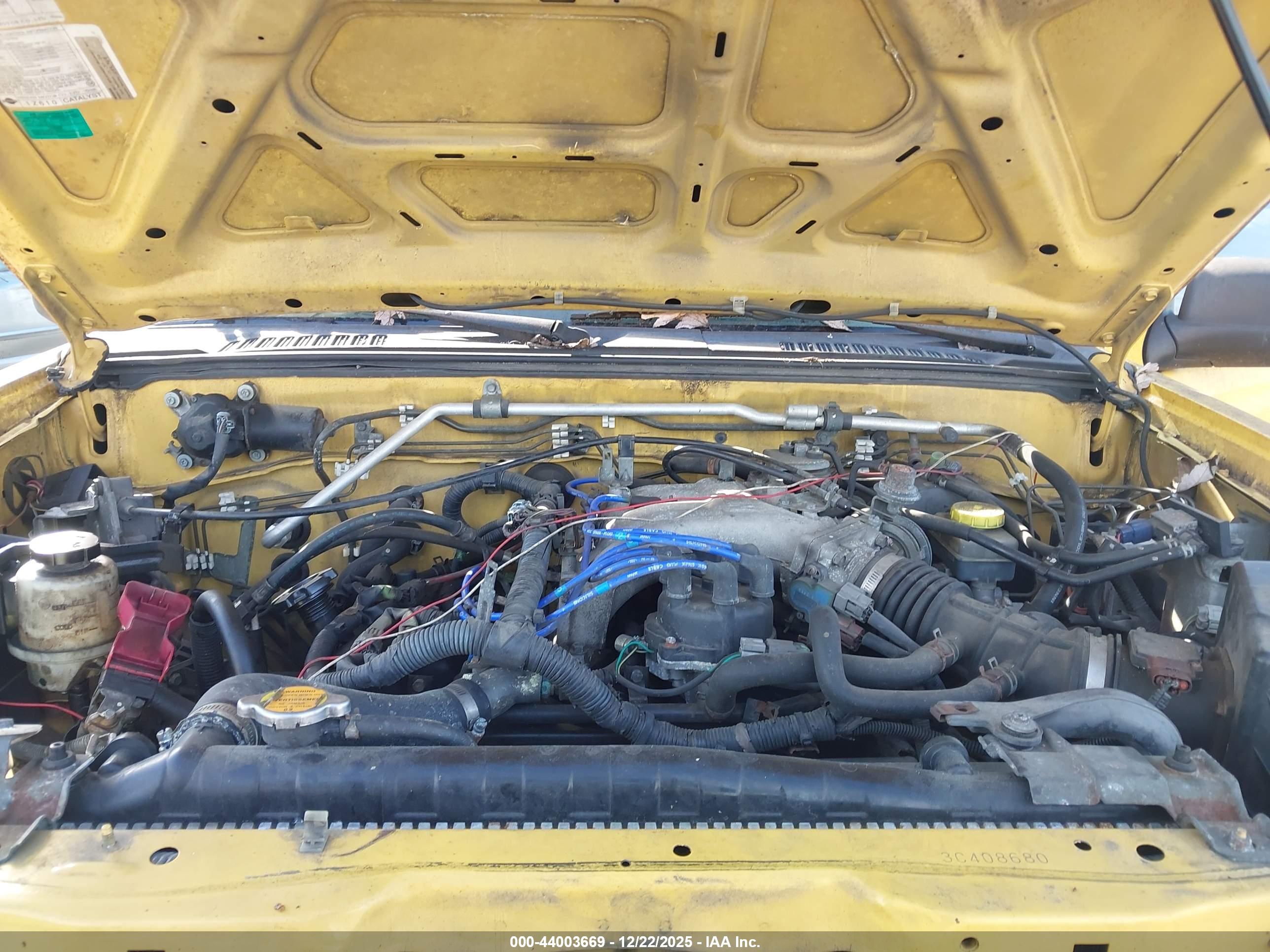 NISSAN FRONTIER image 10