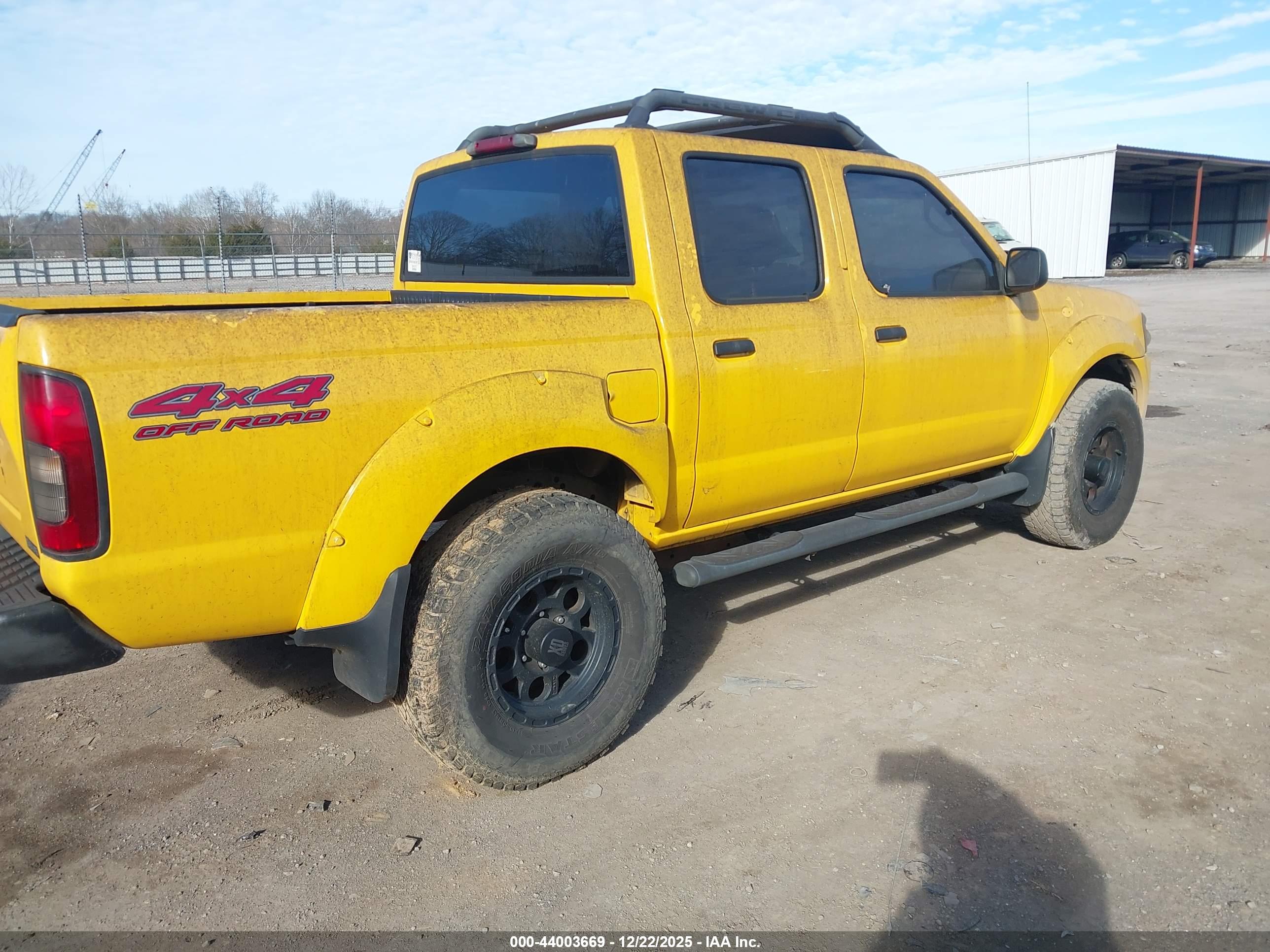 NISSAN FRONTIER image 4