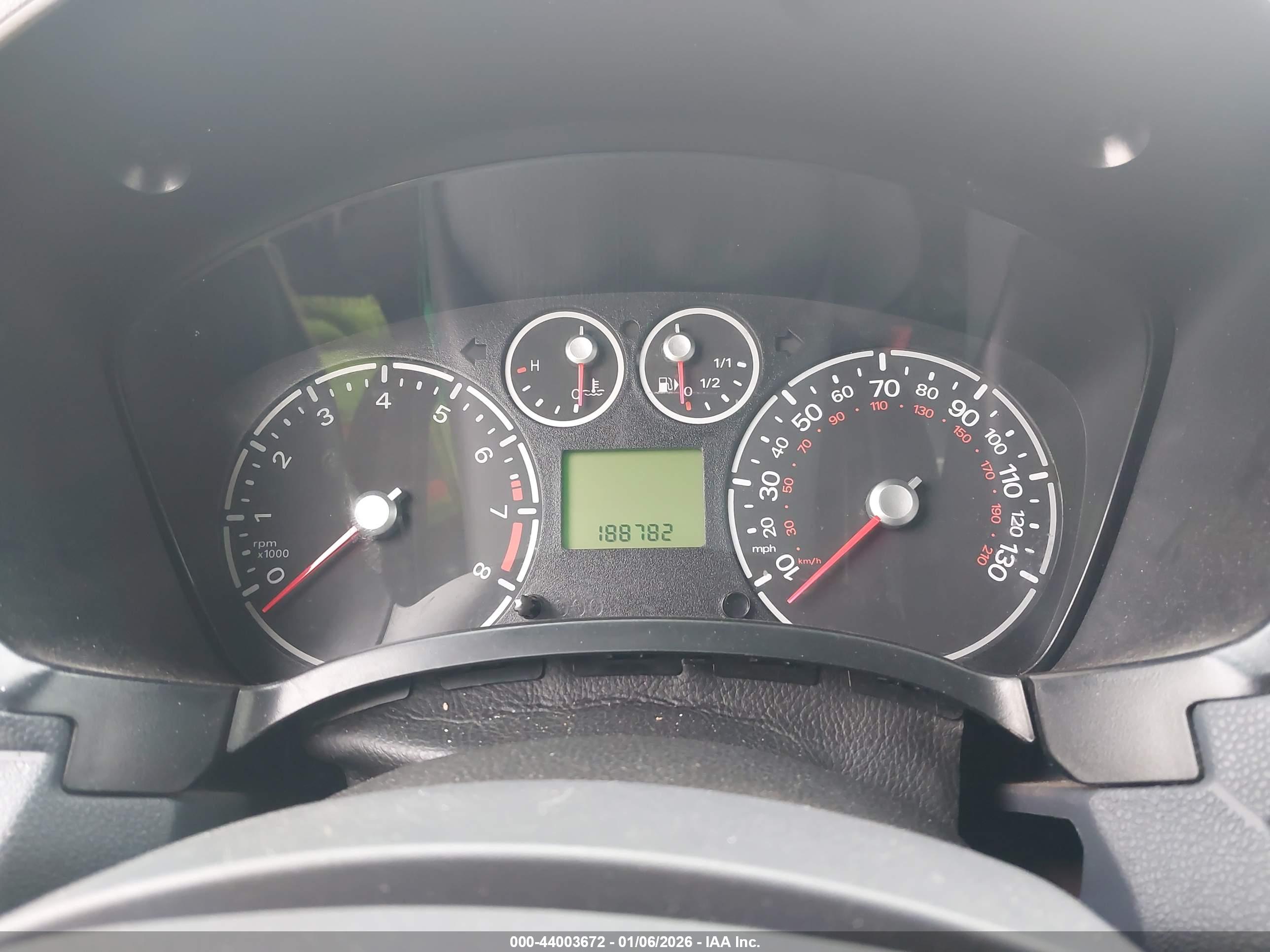 FORD TRANSIT image 7