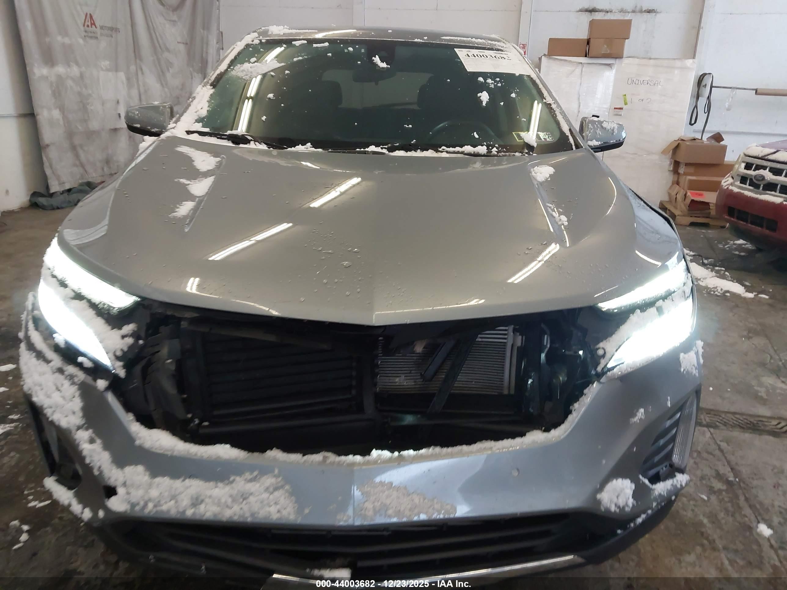 CHEVROLET EQUINOX image 6