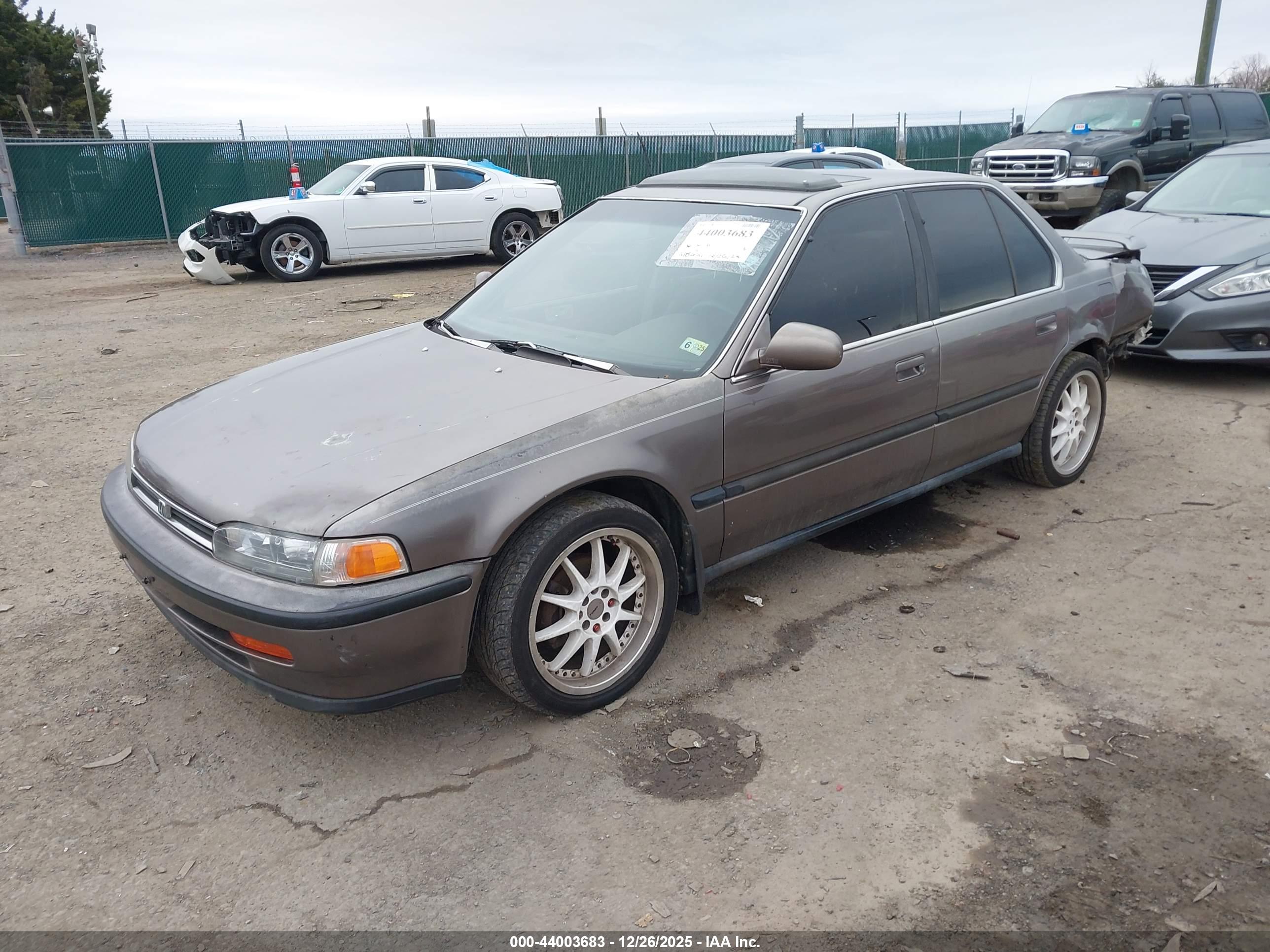 HONDA ACCORD image 2