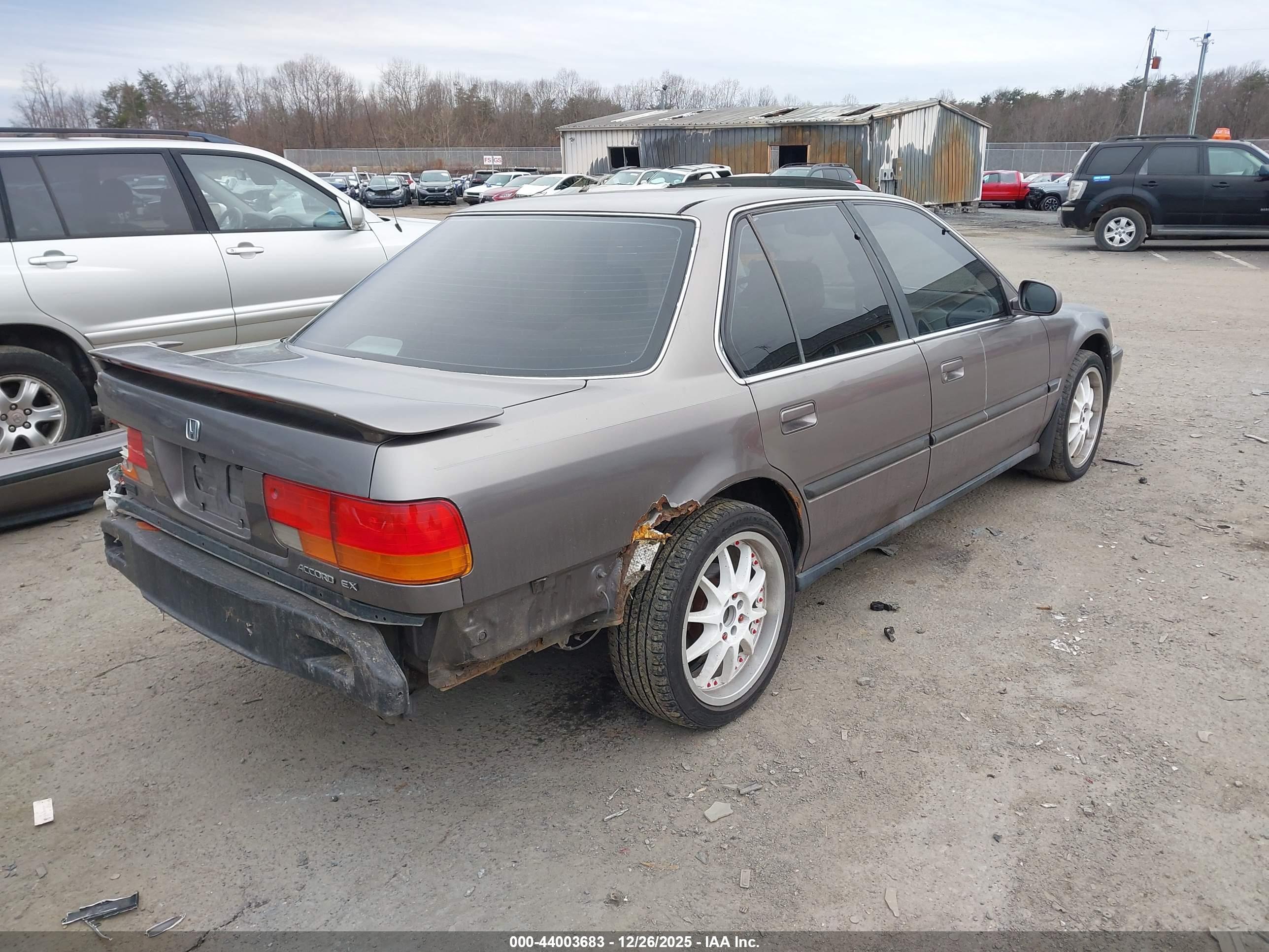 HONDA ACCORD image 4