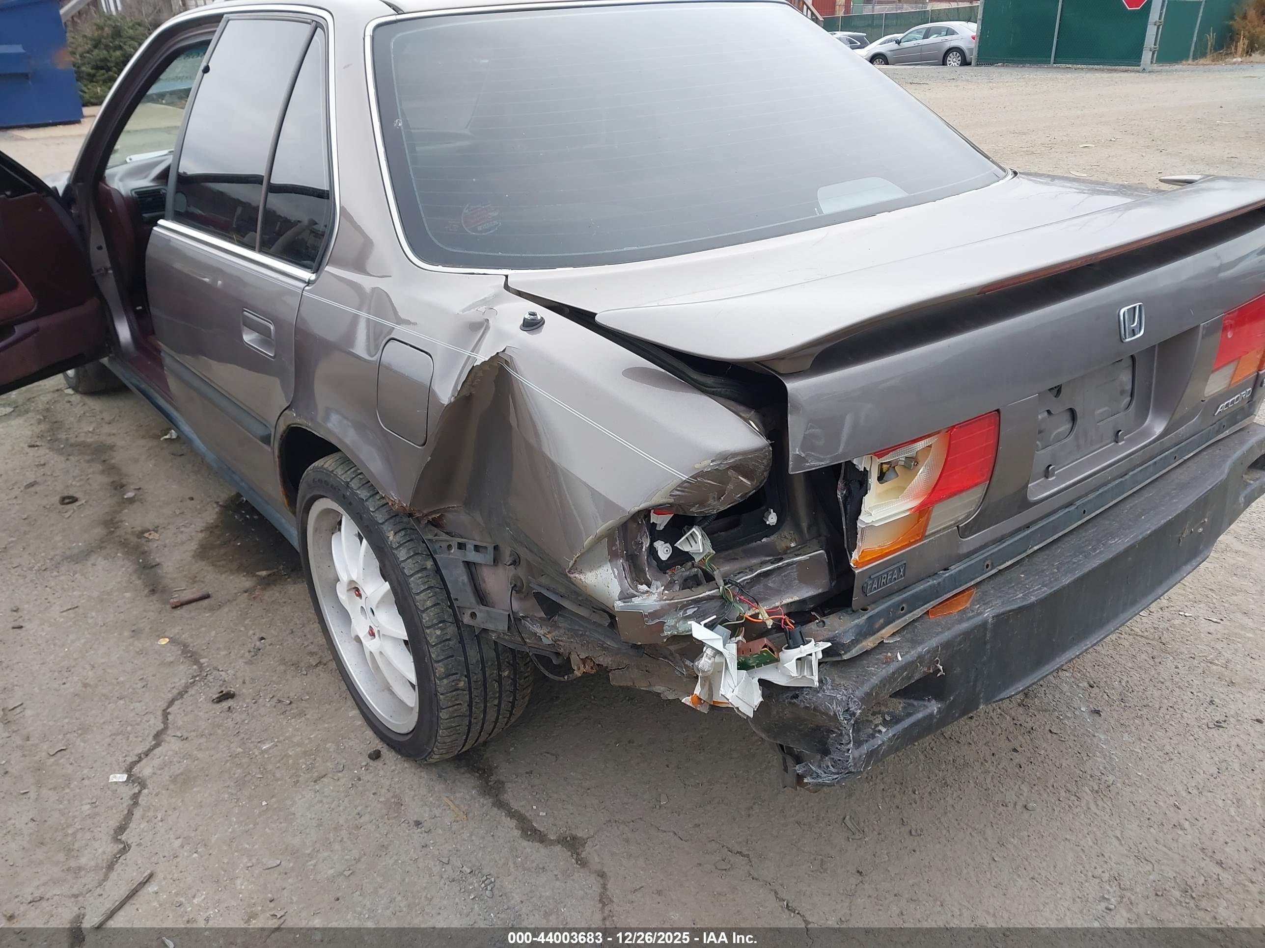 HONDA ACCORD image 6