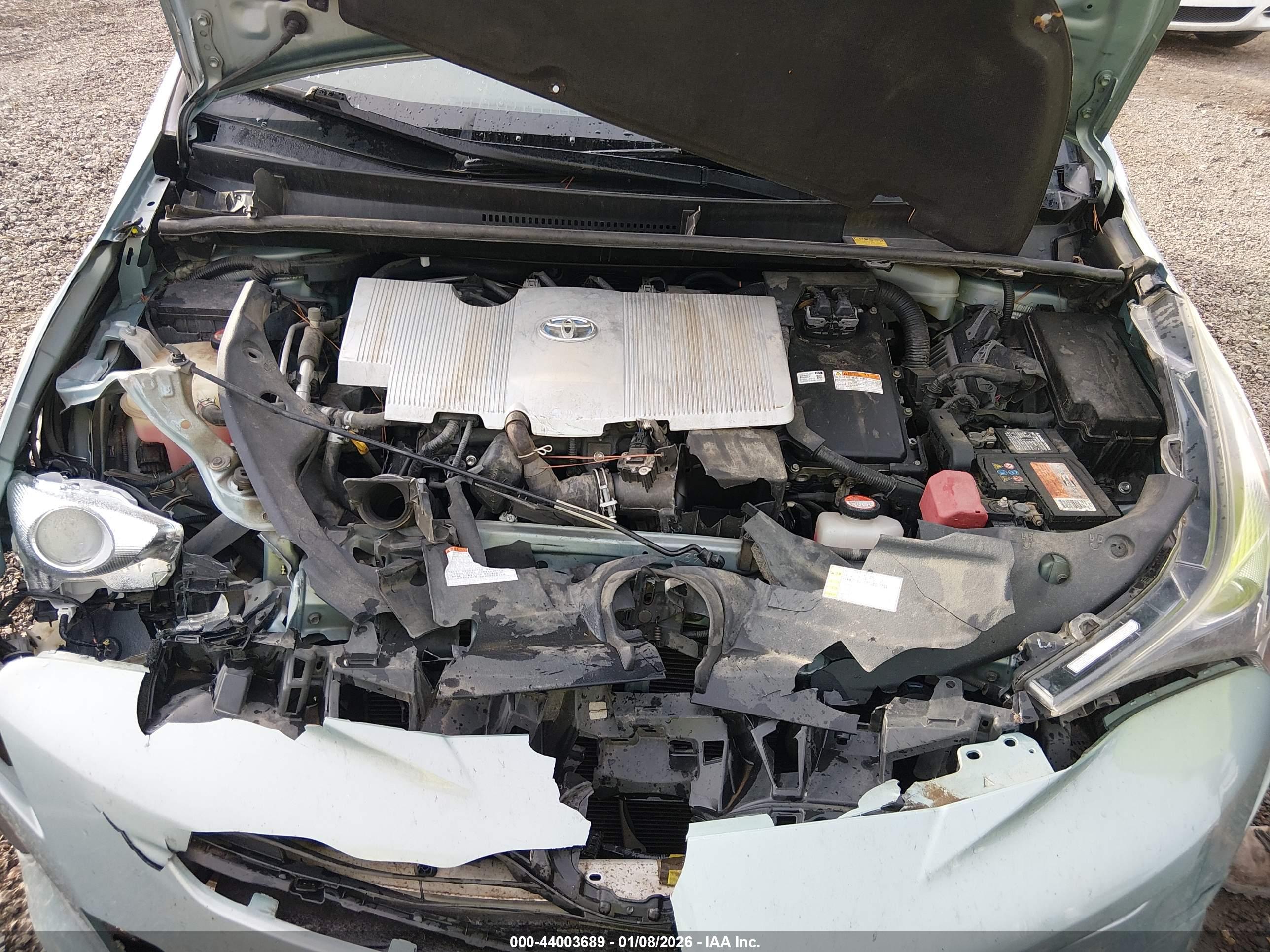 TOYOTA PRIUS image 10