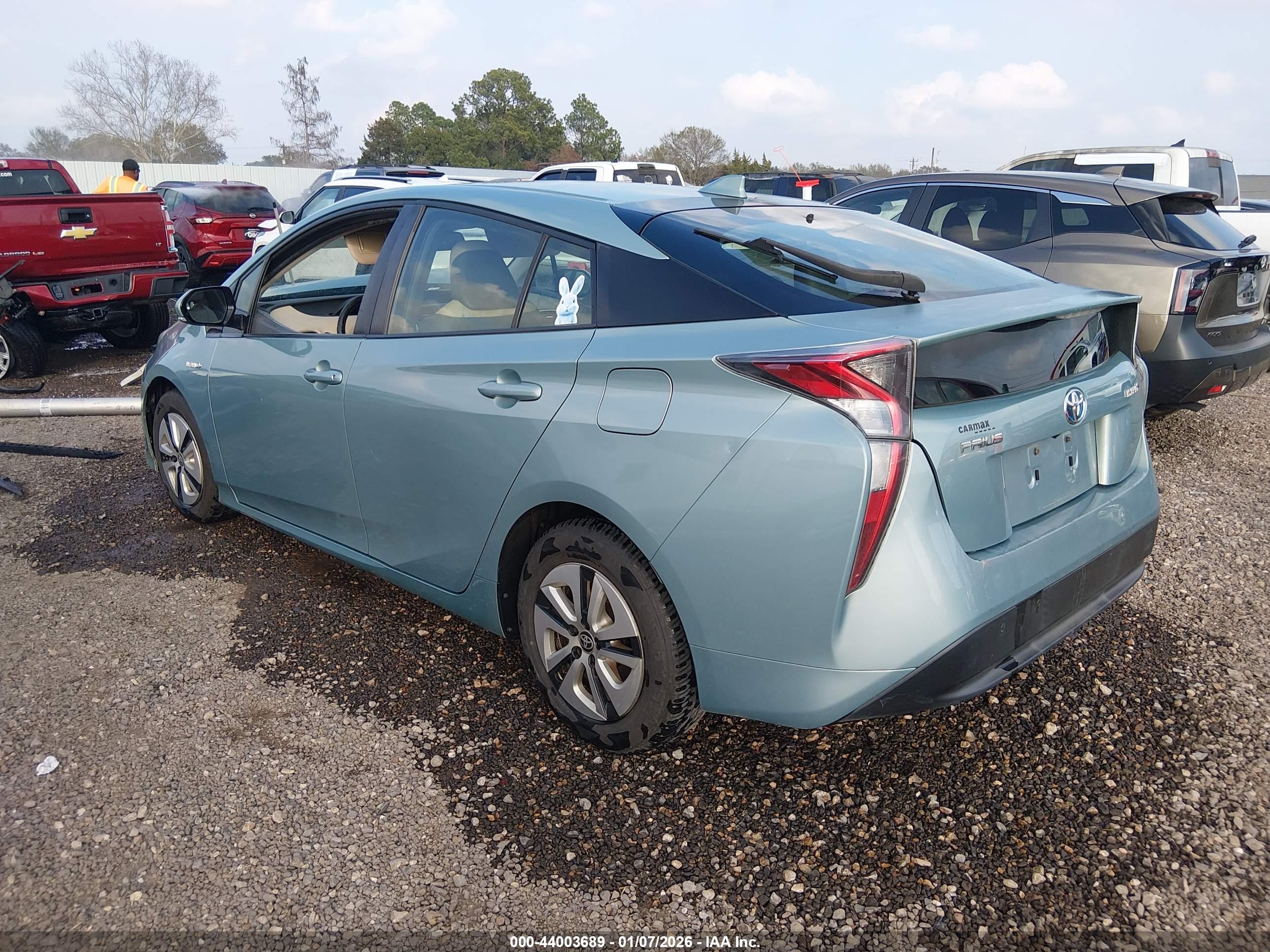 TOYOTA PRIUS image 3