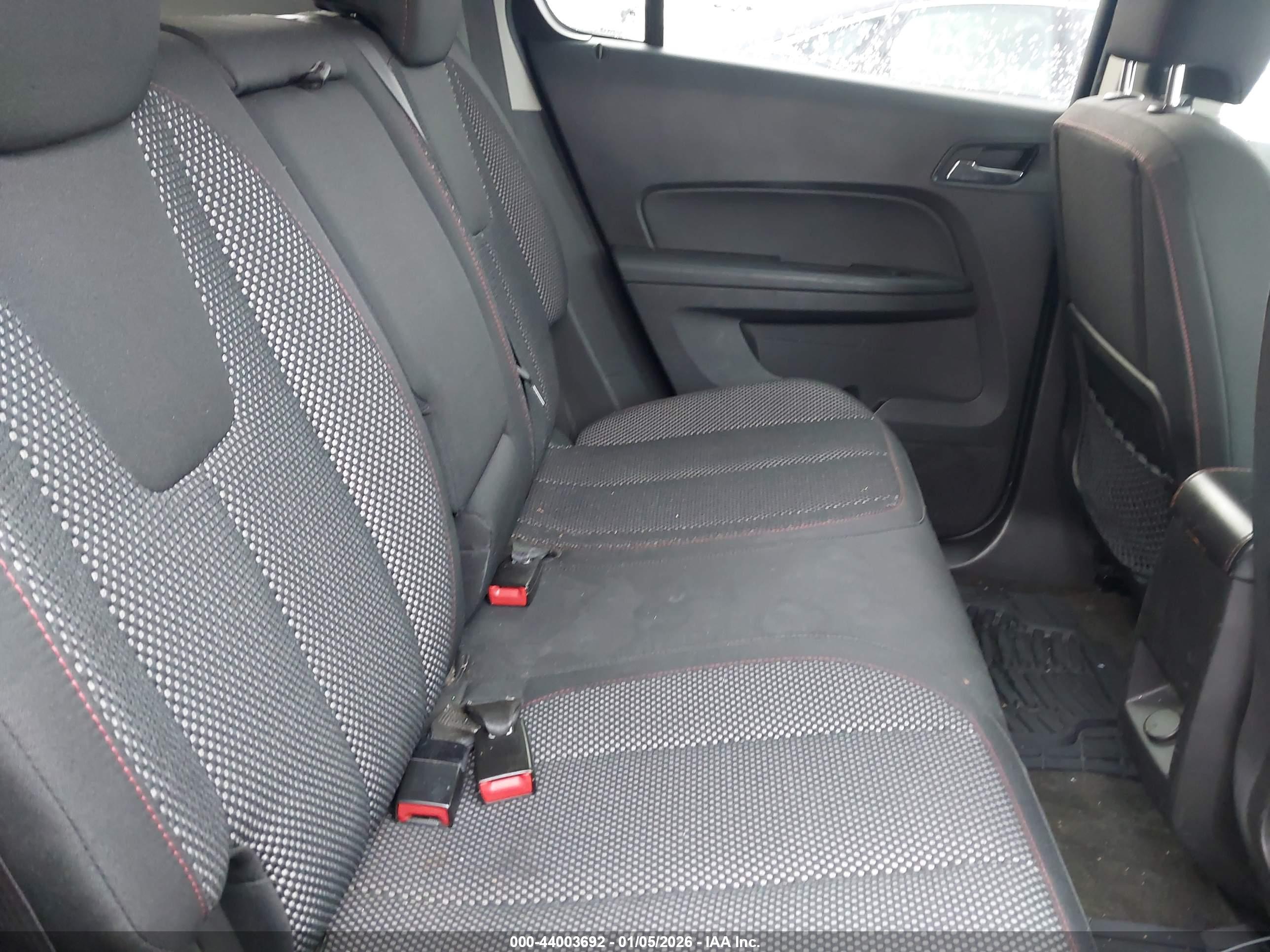 CHEVROLET EQUINOX image 8