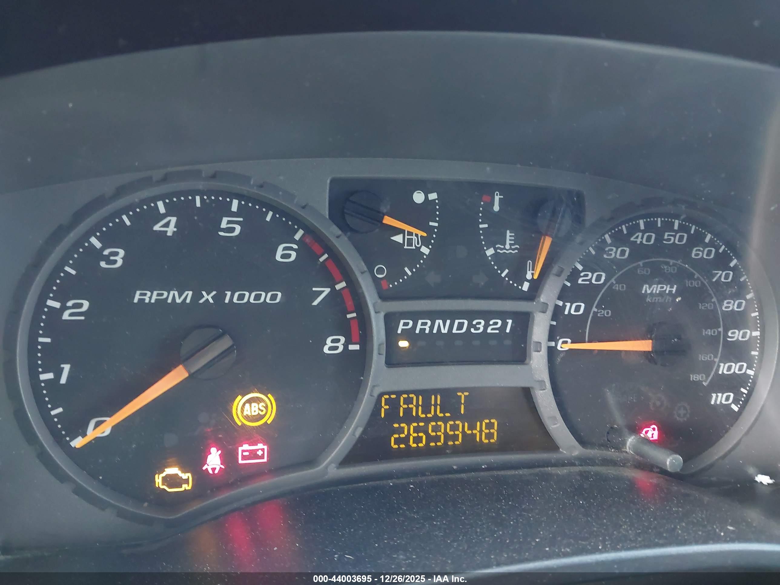 CHEVROLET COLORADO image 7