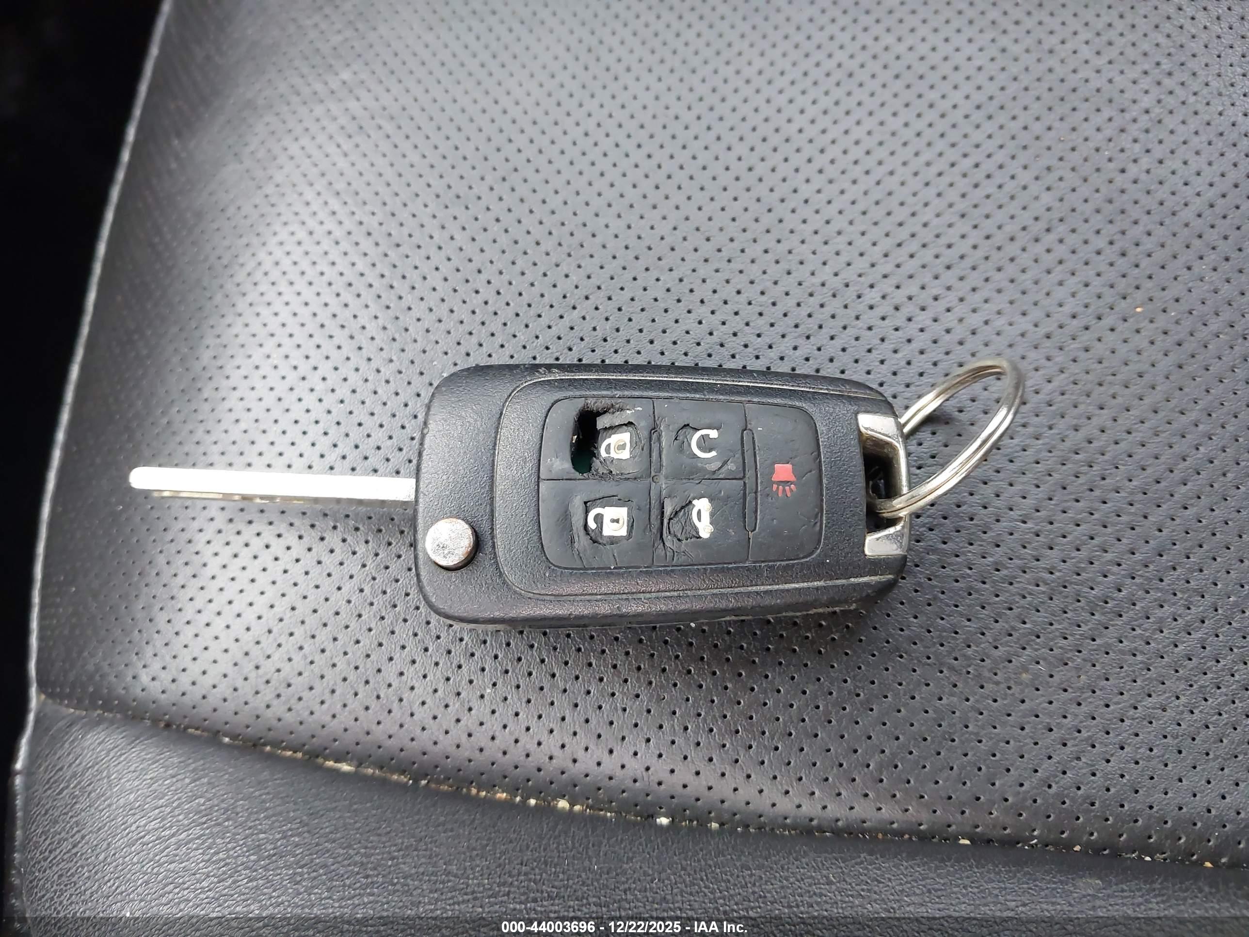 GMC TERRAIN image 11