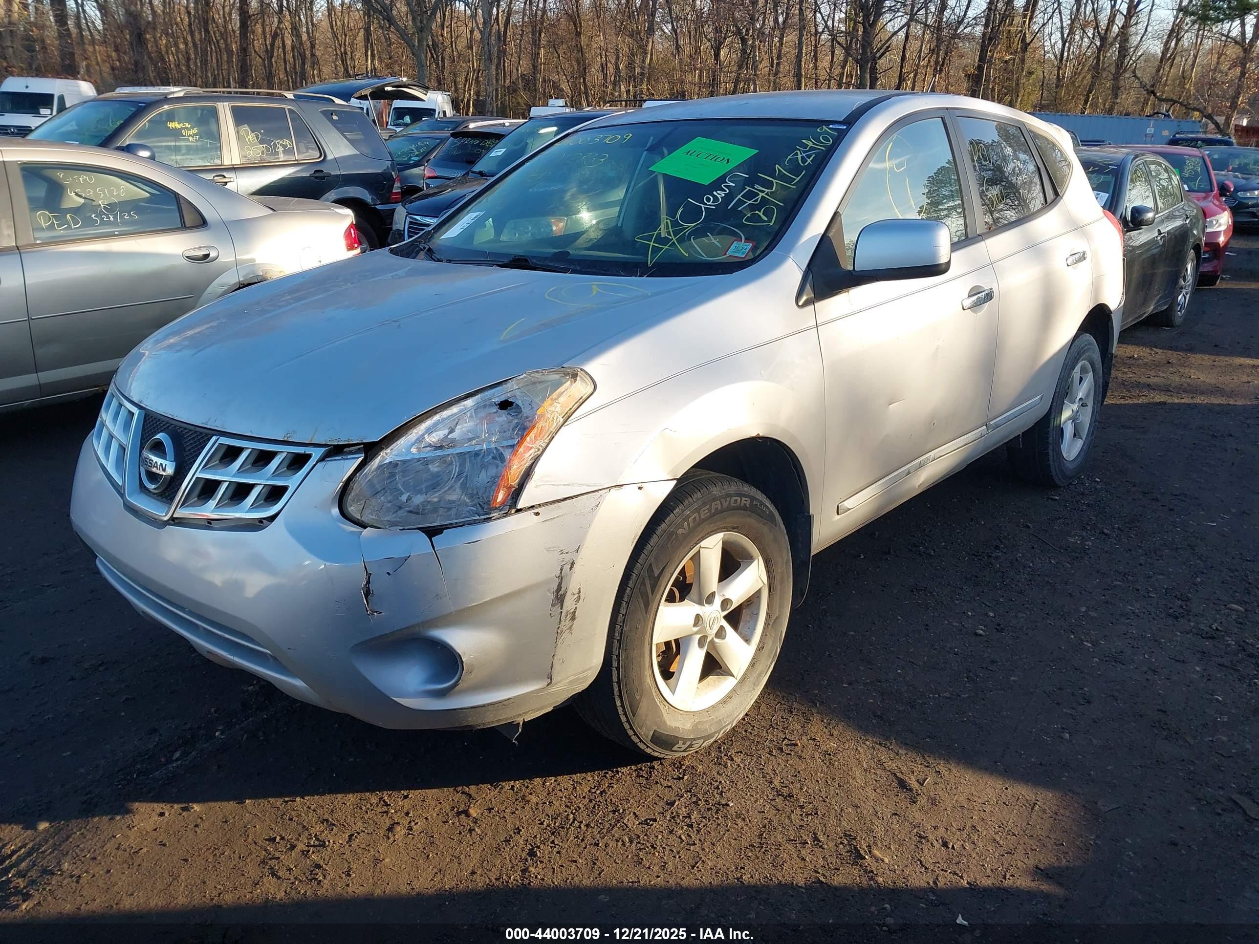 NISSAN ROGUE image 6