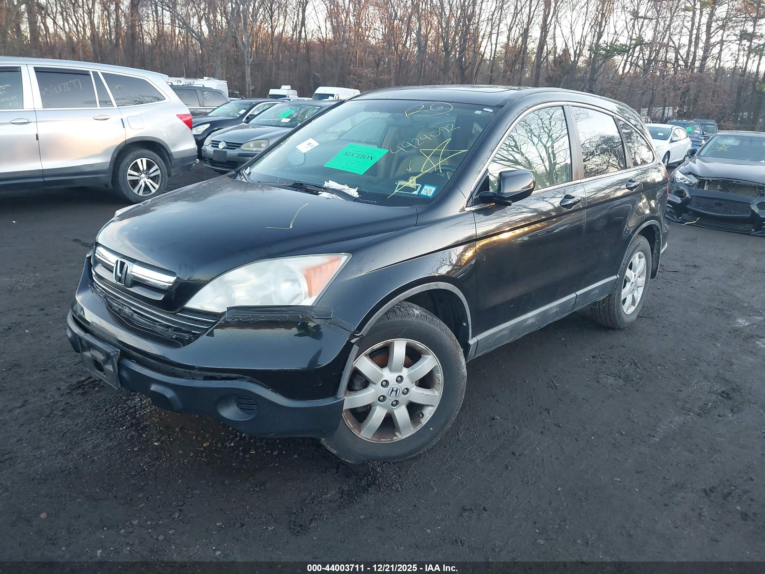 HONDA CR-V image 2
