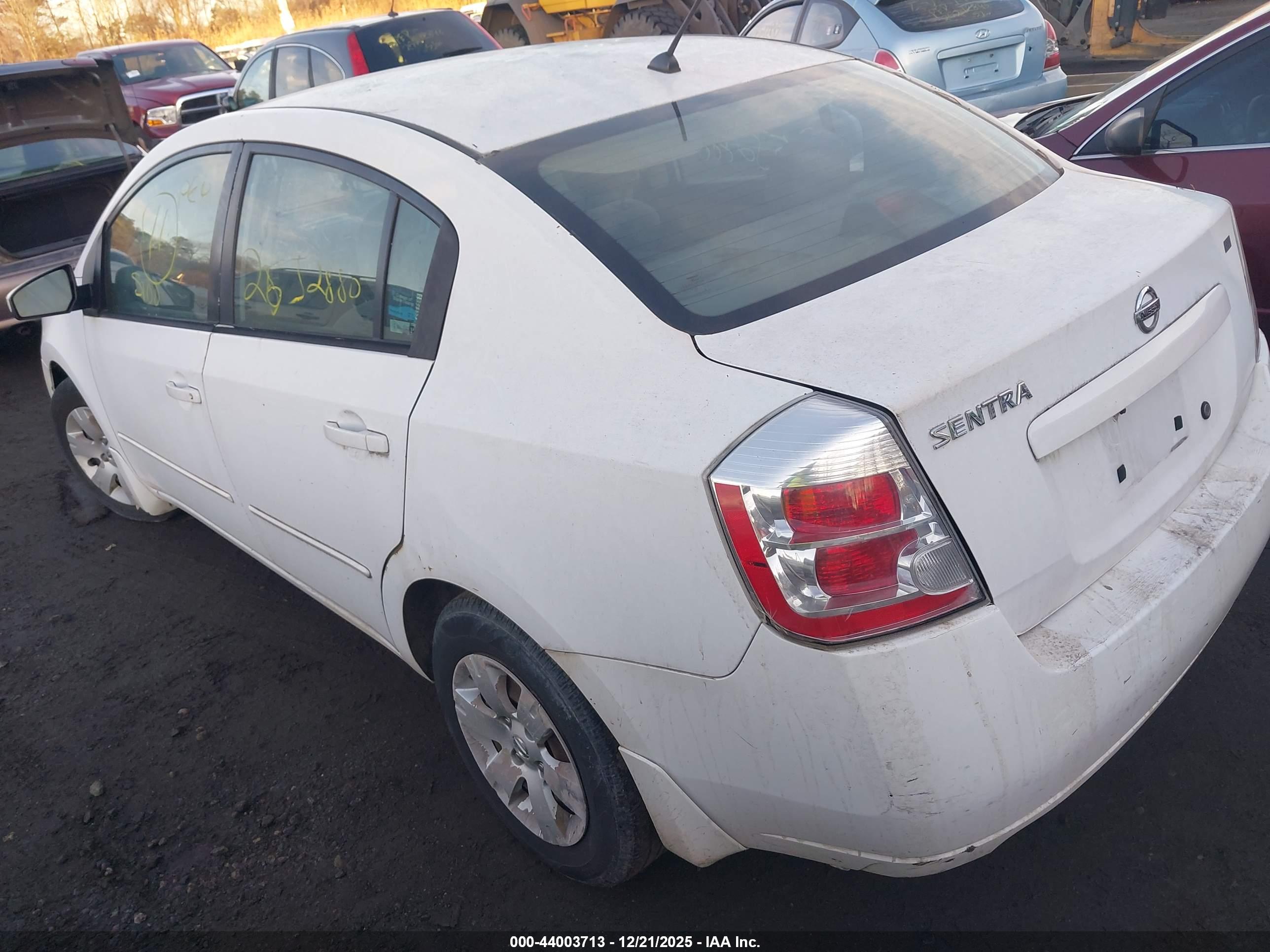 NISSAN SENTRA image 3