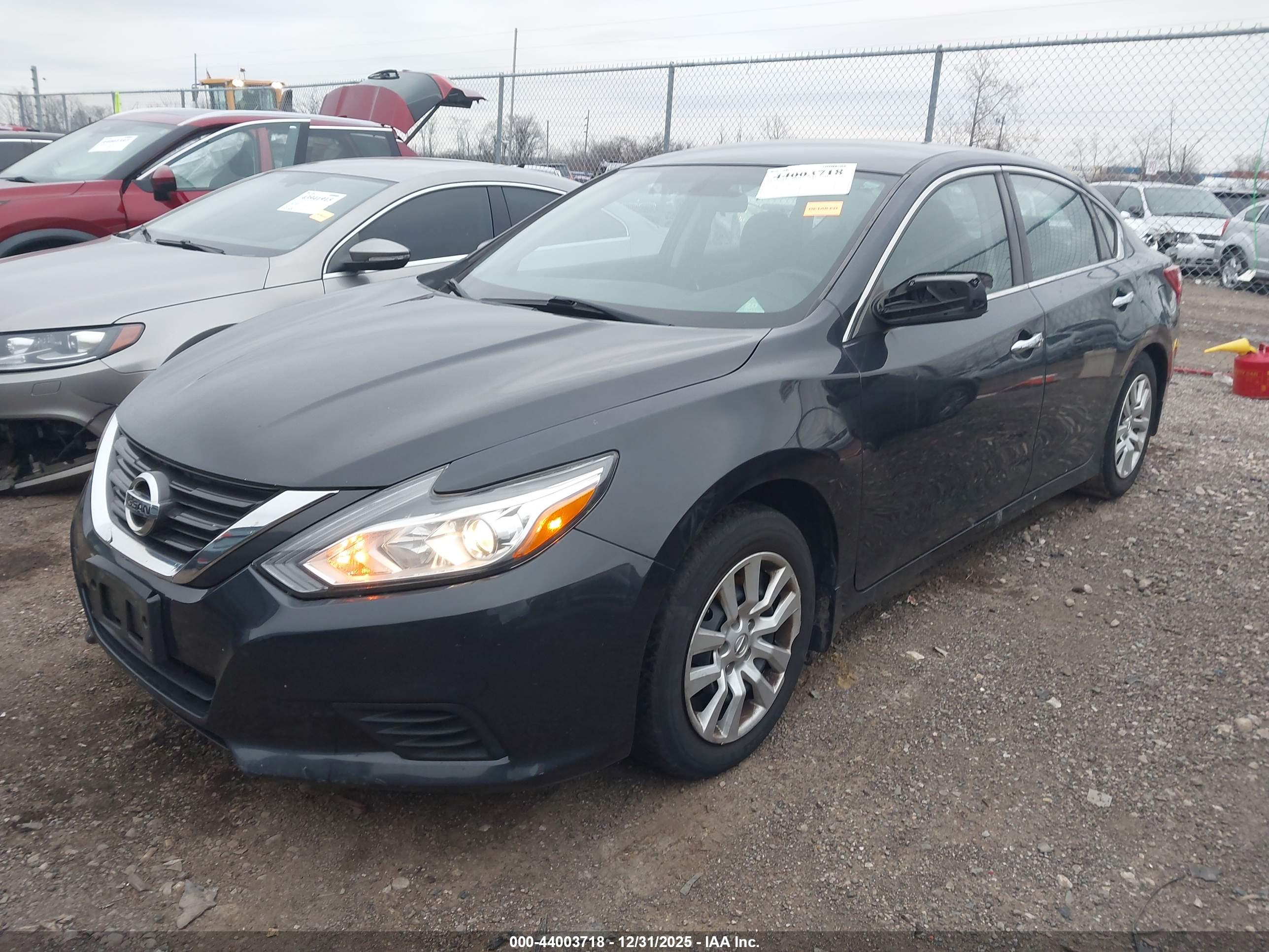 NISSAN ALTIMA image 2