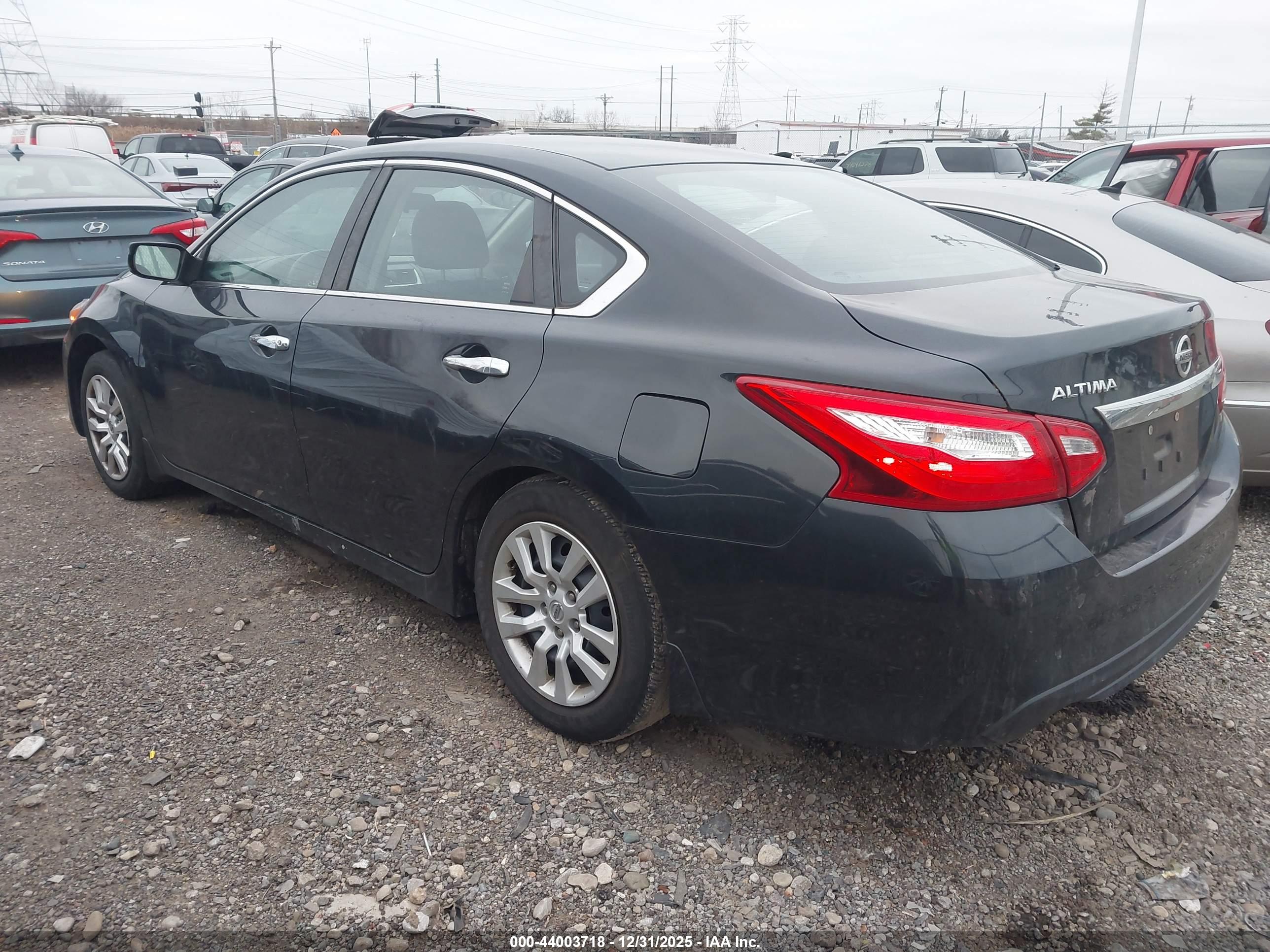 NISSAN ALTIMA image 3