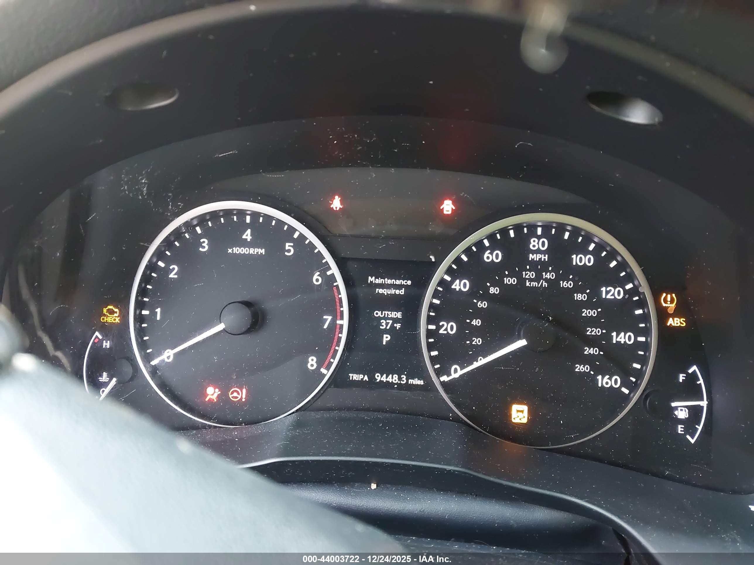 LEXUS ES image 7