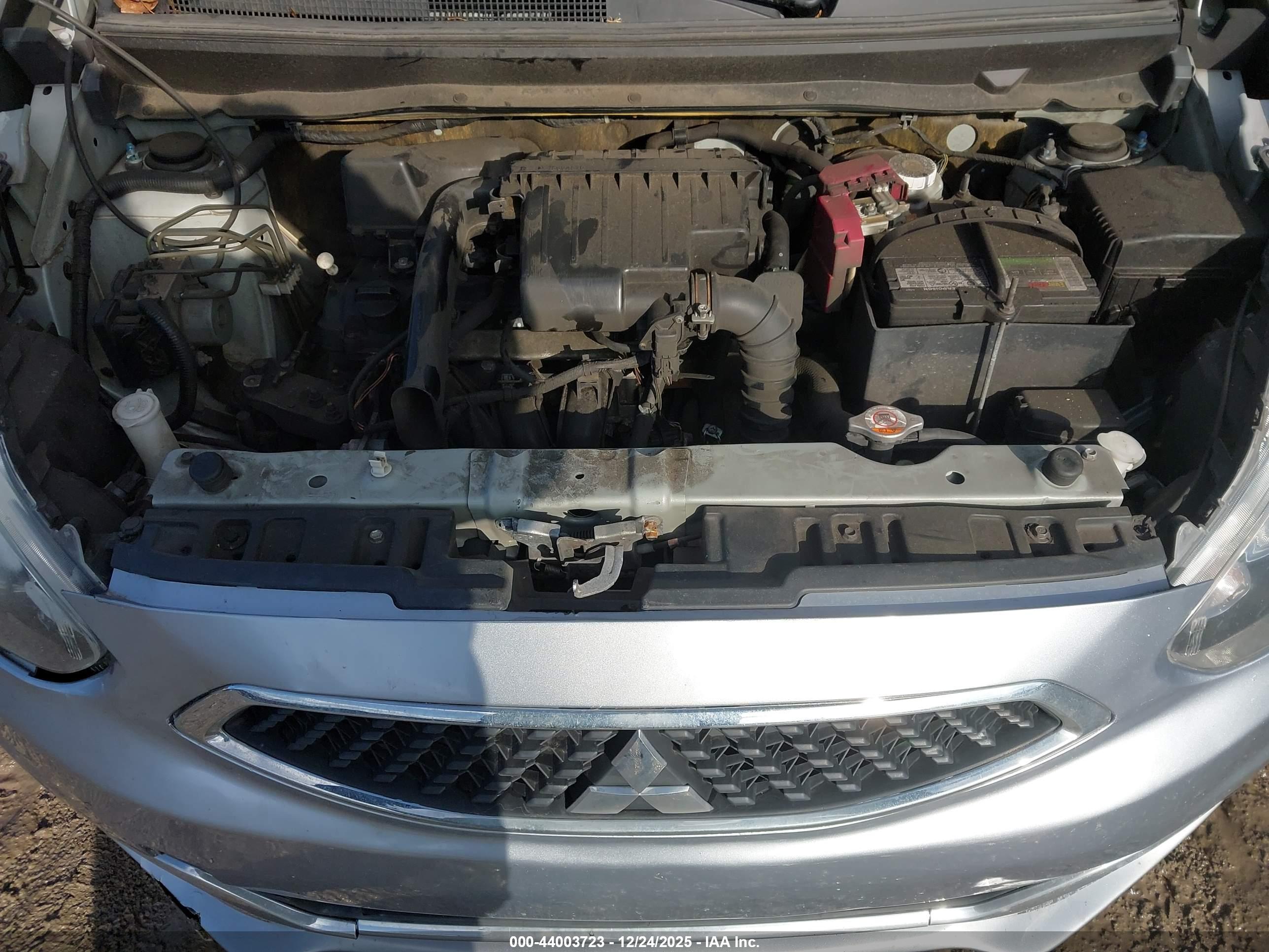 MITSUBISHI MIRAGE image 10