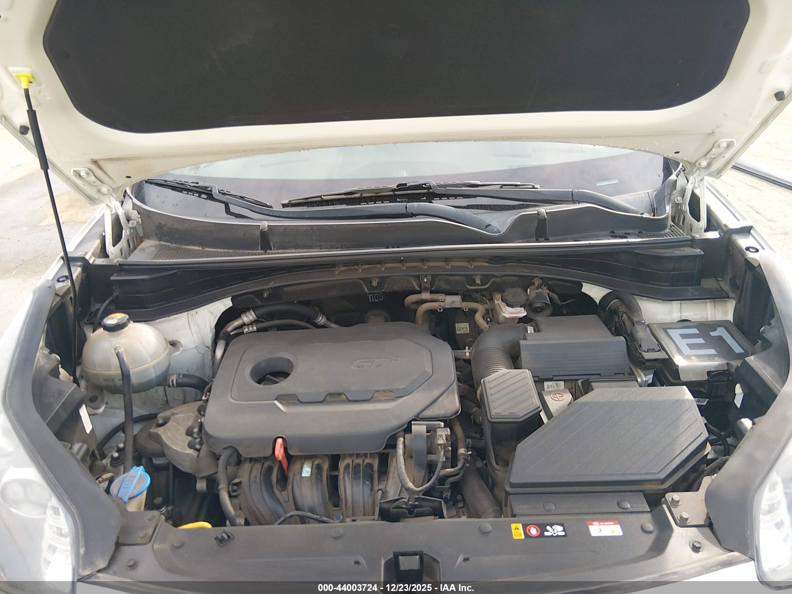 KIA SPORTAGE image 10