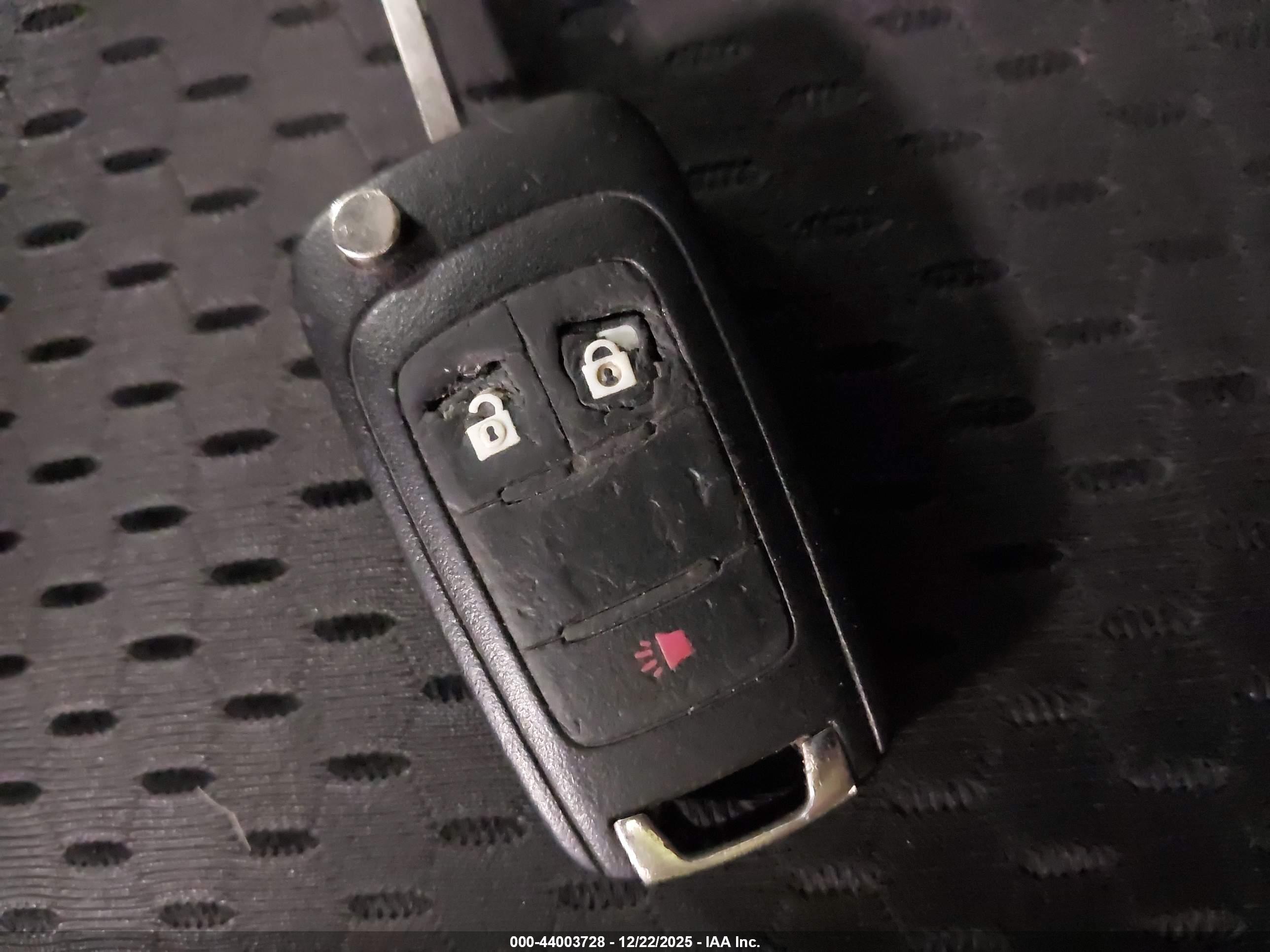 CHEVROLET EQUINOX image 11
