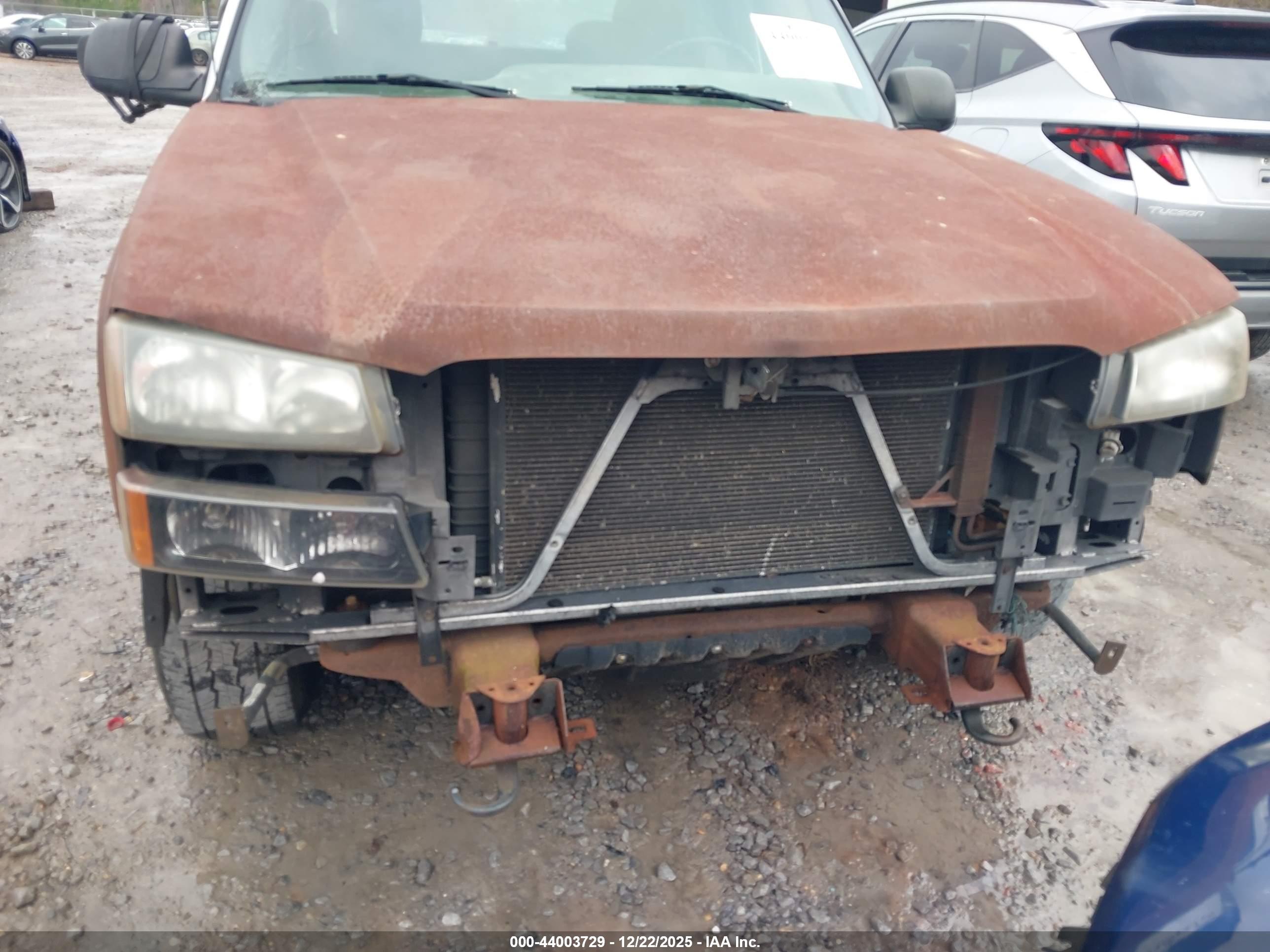 CHEVROLET SILVERADO image 6