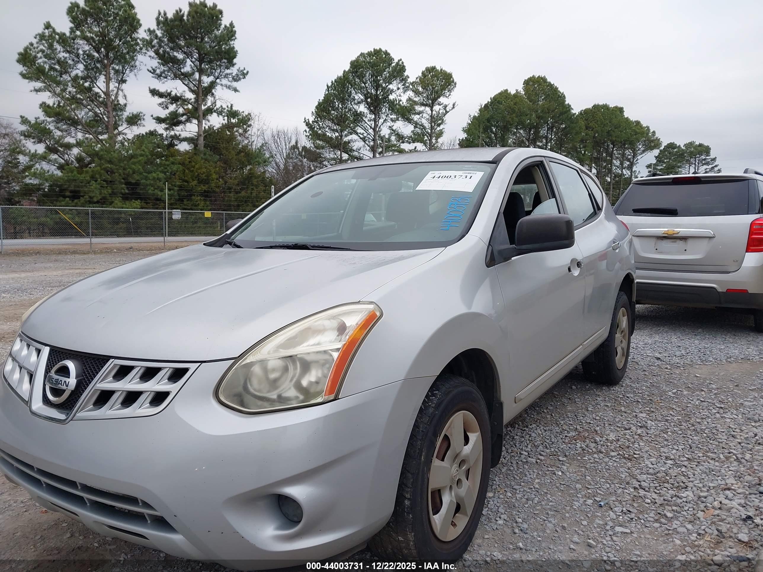 NISSAN ROGUE image 6