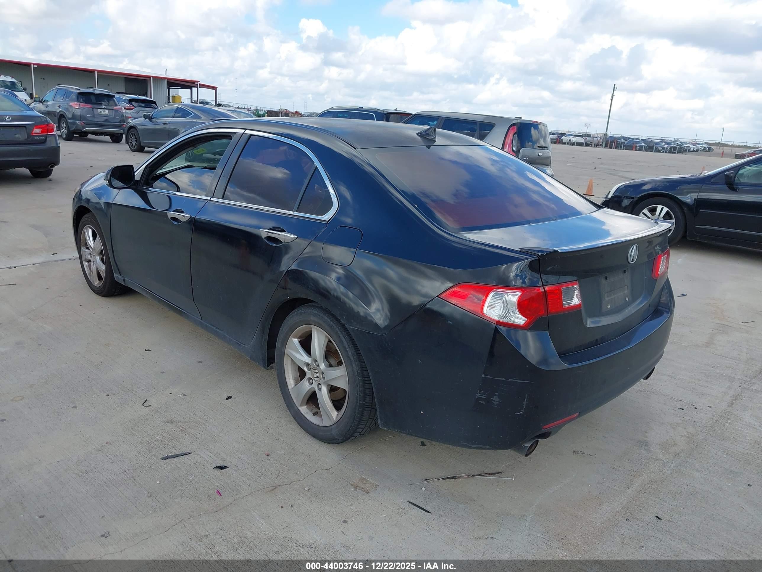 ACURA TSX image 3