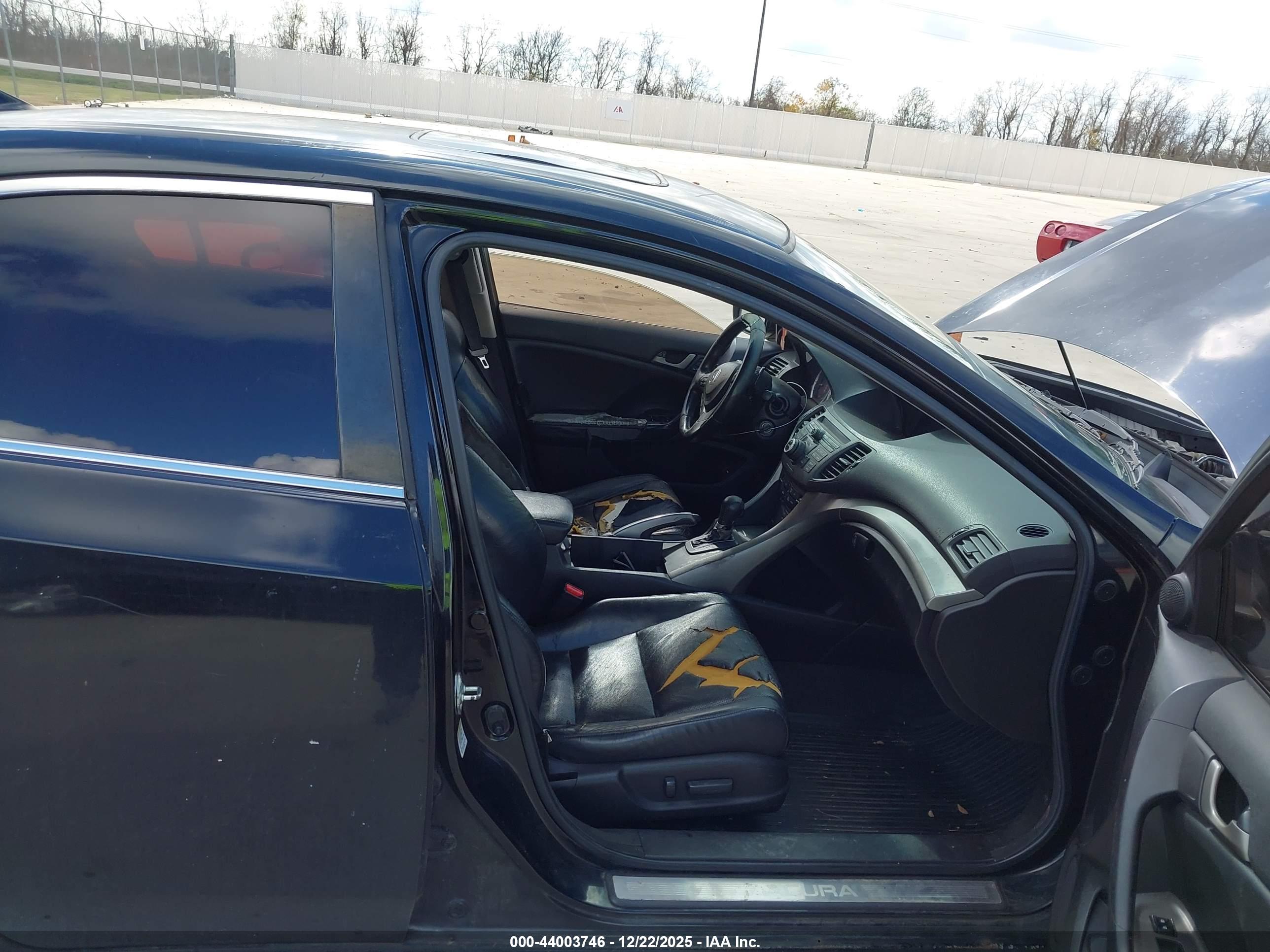 ACURA TSX image 5