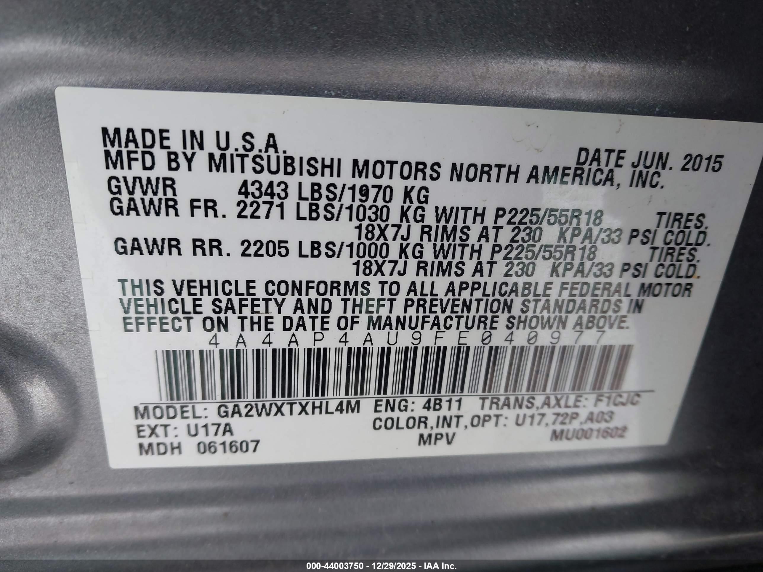 MITSUBISHI OUTLANDER image 9