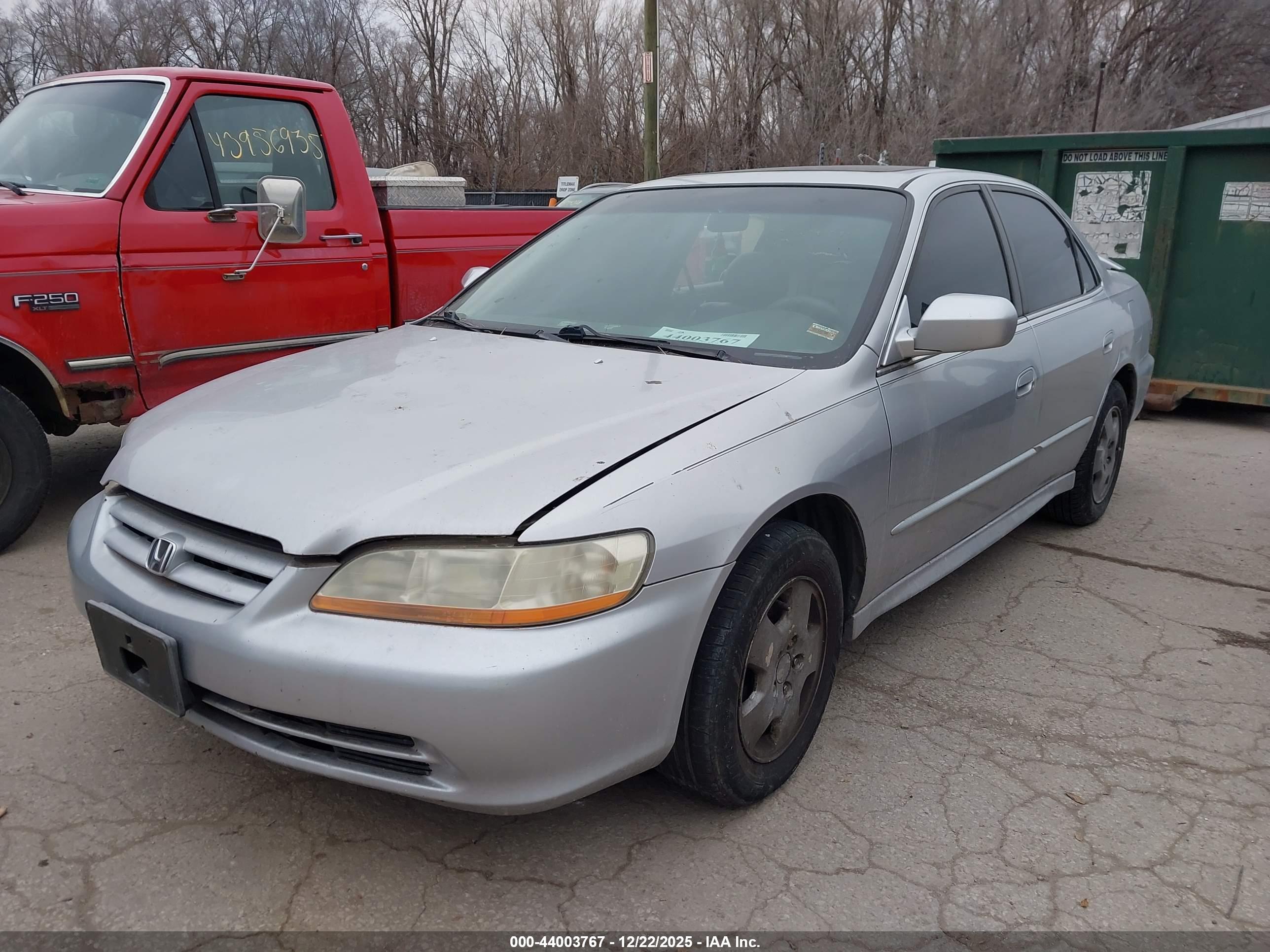 HONDA ACCORD image 2
