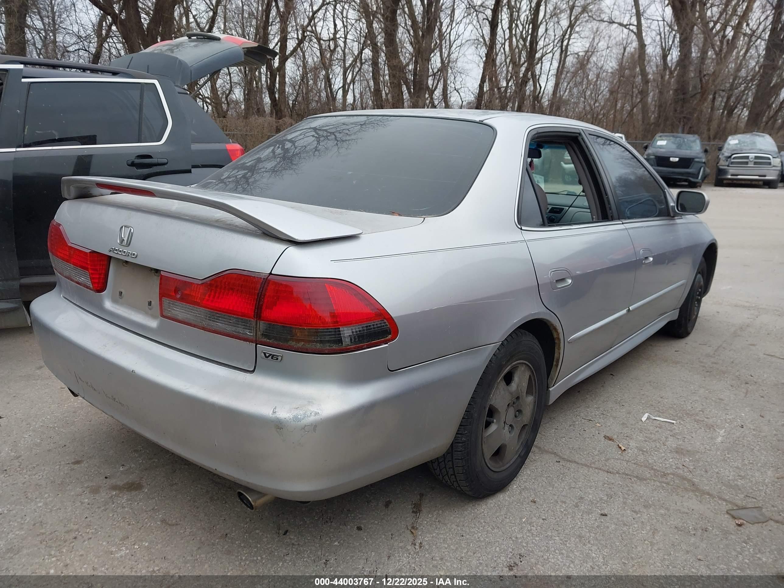 HONDA ACCORD image 4
