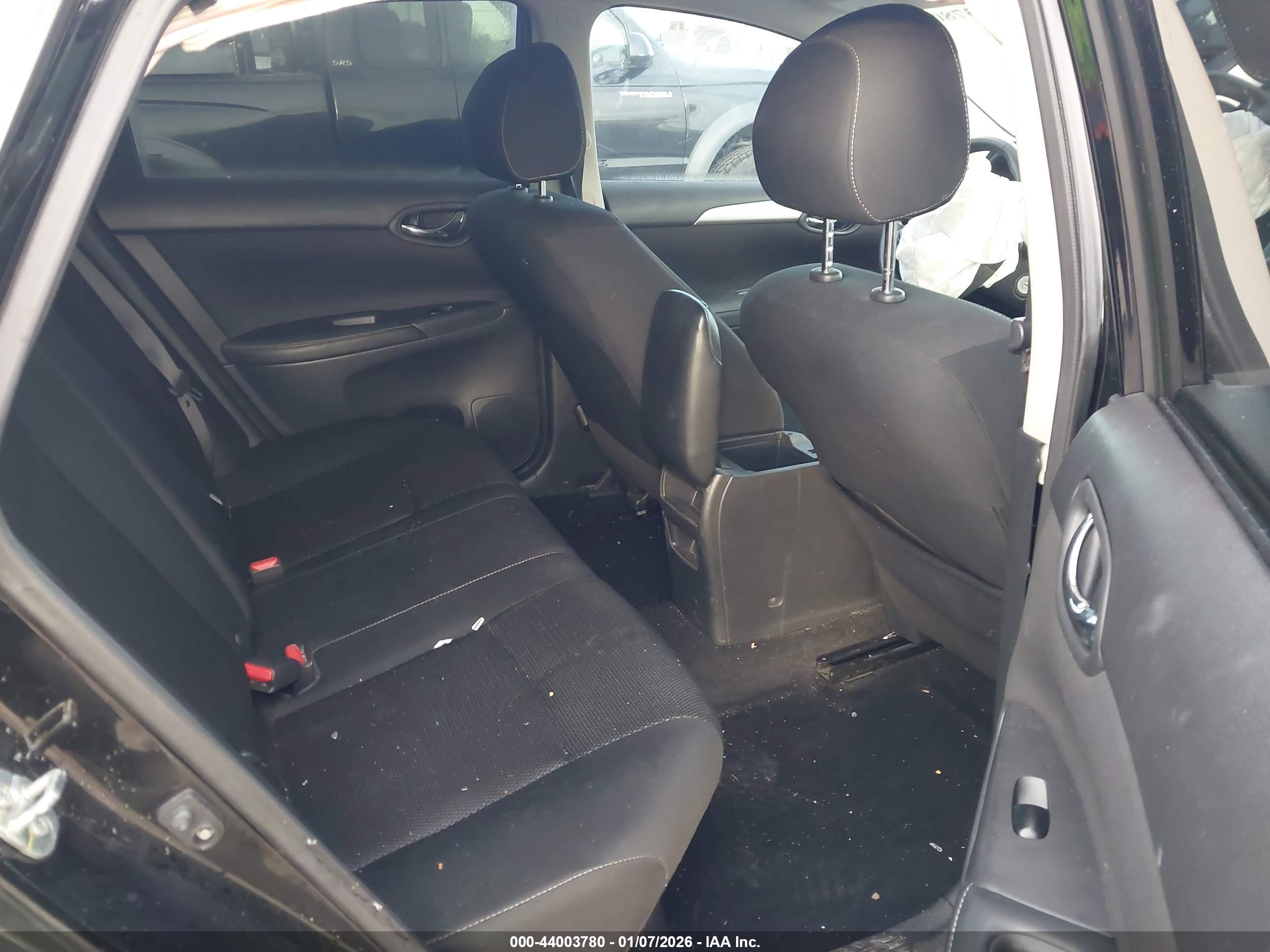 NISSAN SENTRA image 8