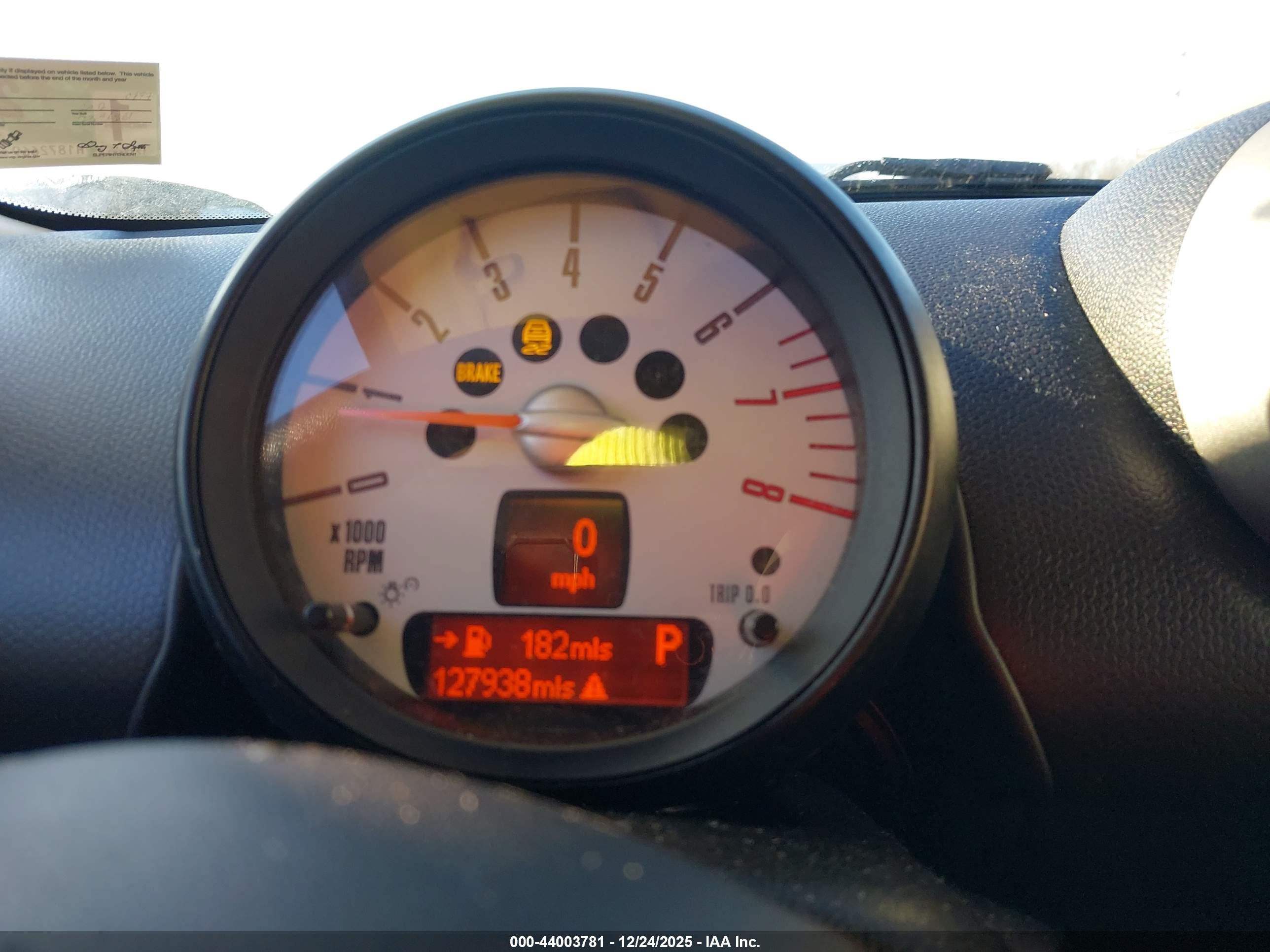 MINI COOPER image 7